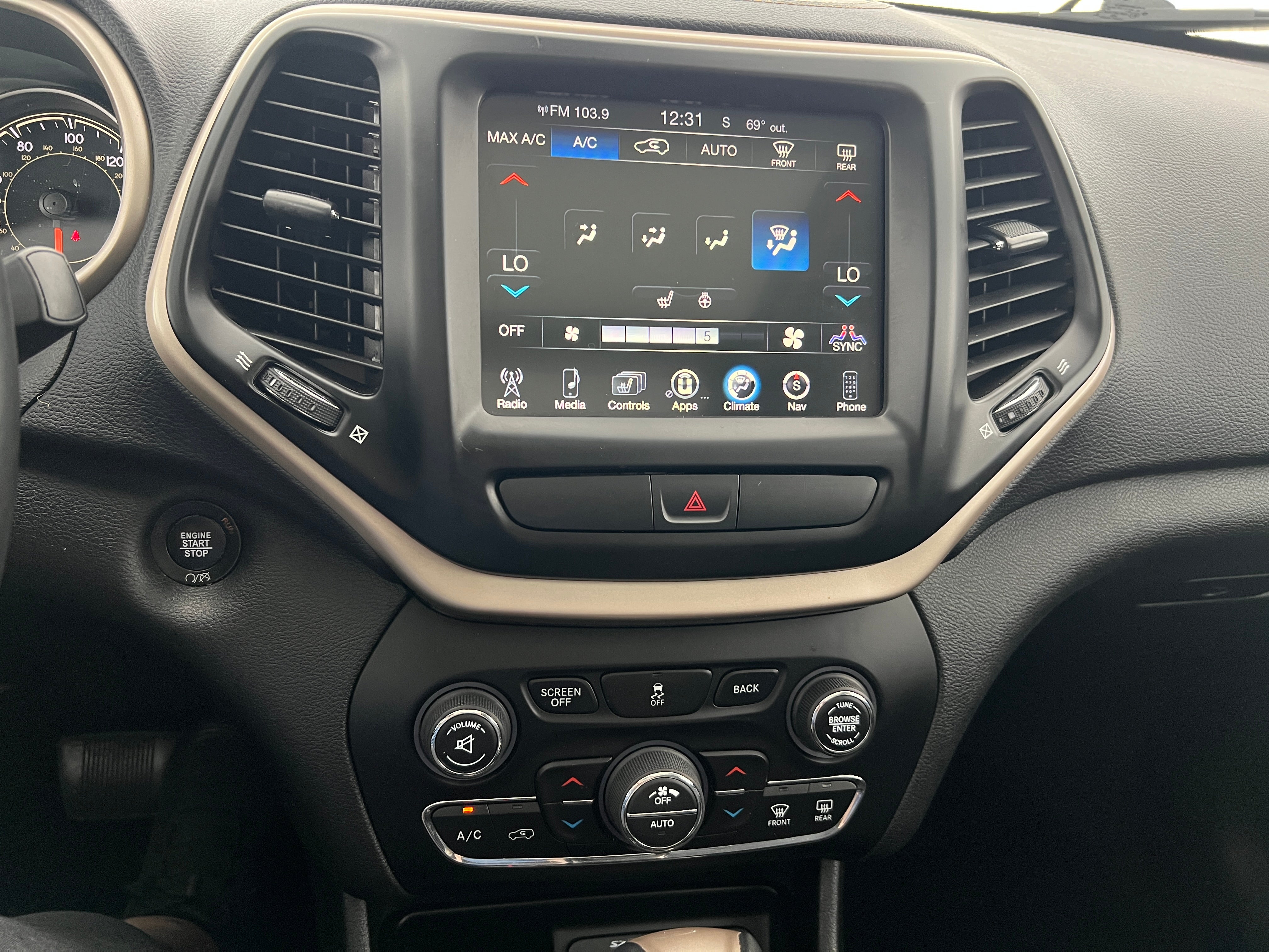 2017 Jeep Cherokee High Altitude 3