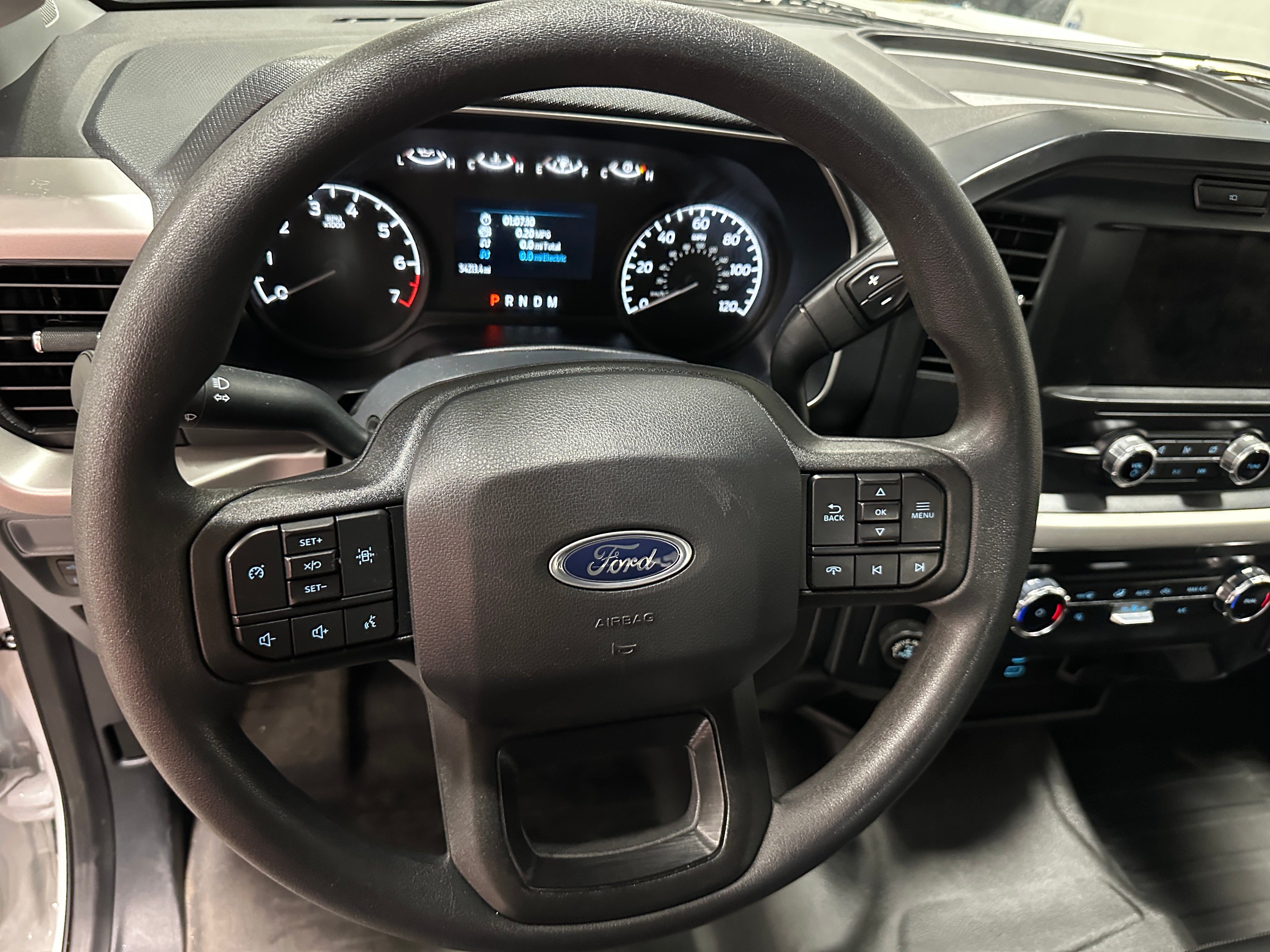 2022 Ford Econoline E-150 5
