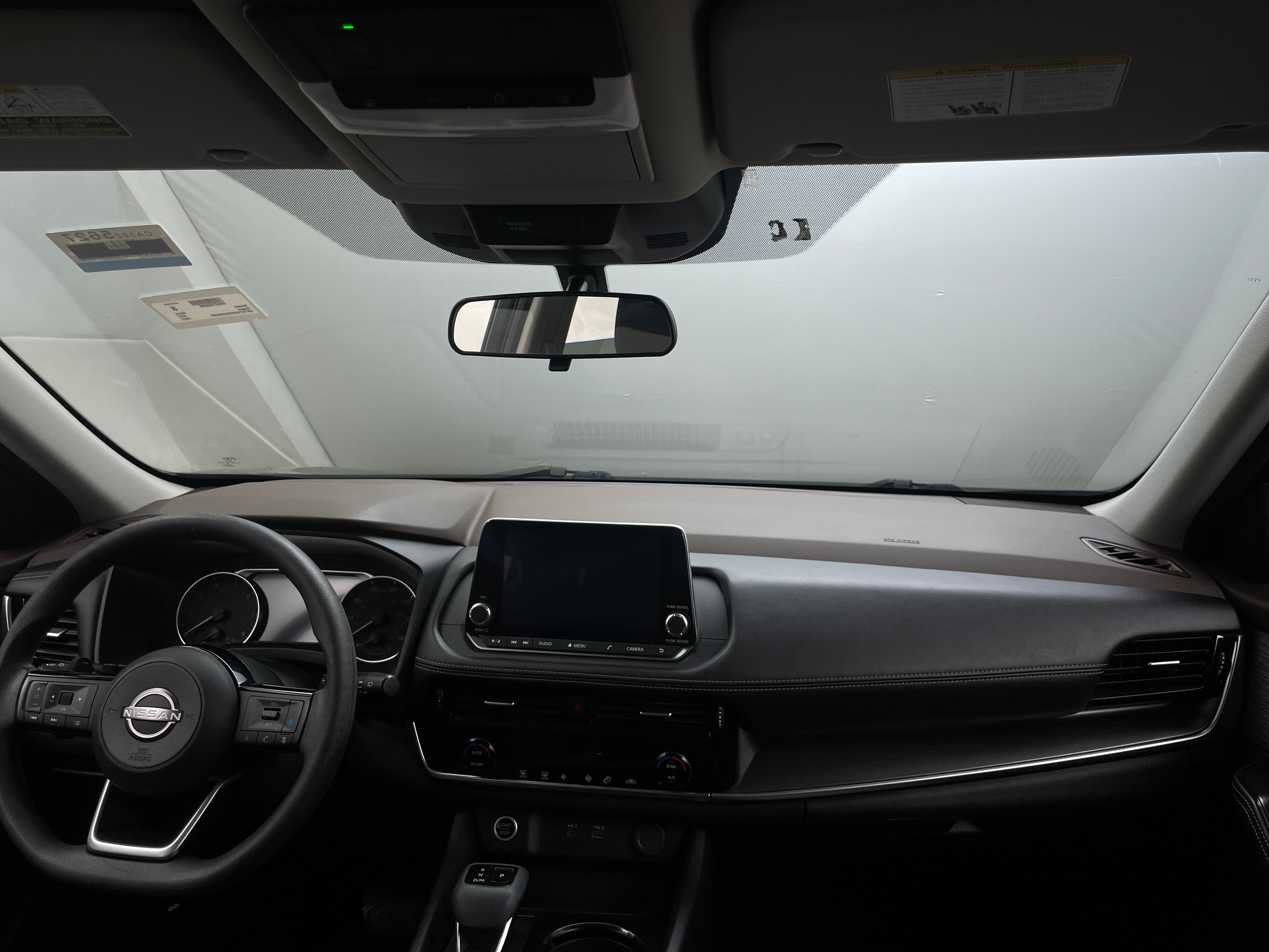2022 Nissan Rogue SV 3