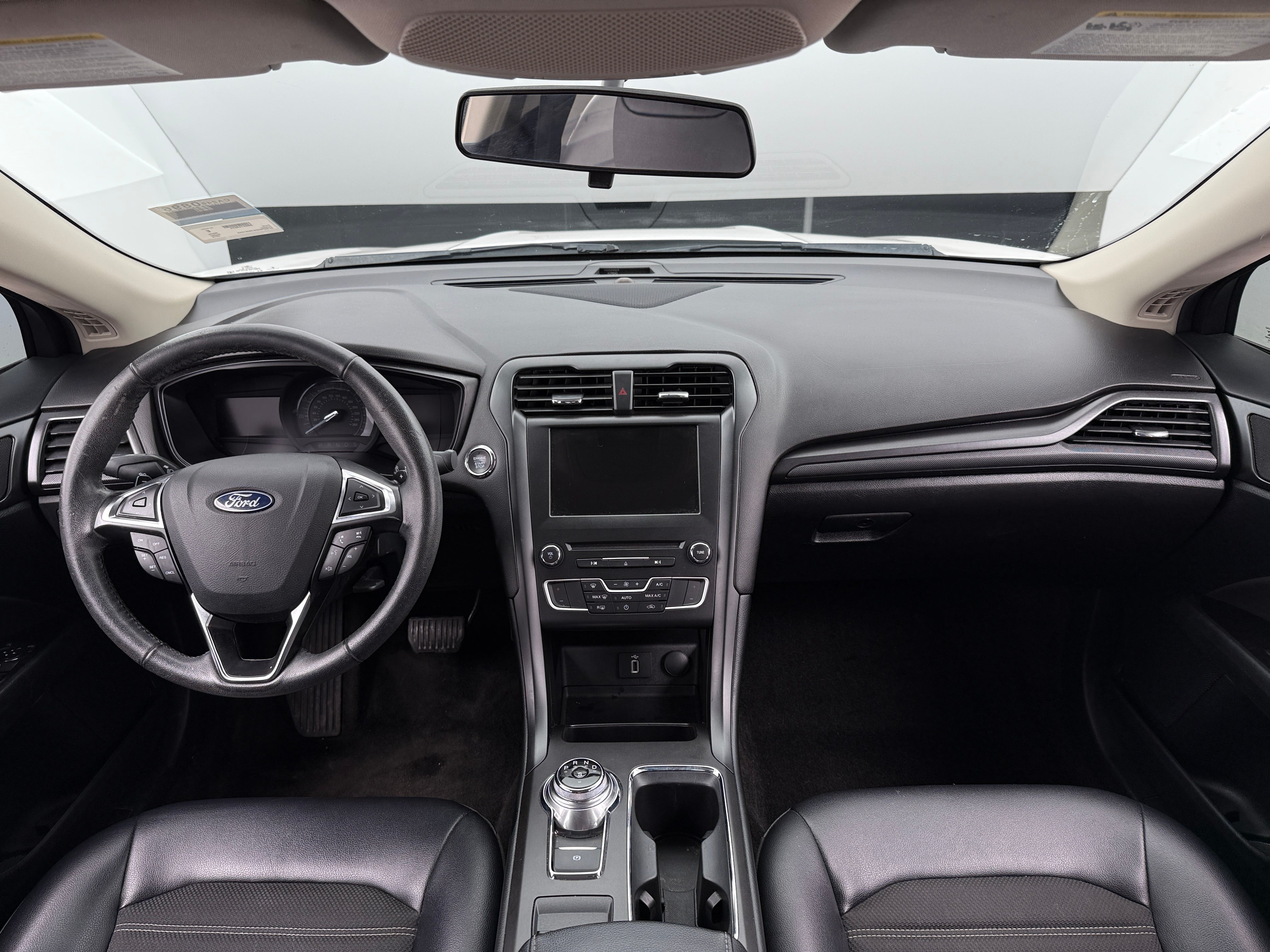 2018 Ford Fusion SE 3