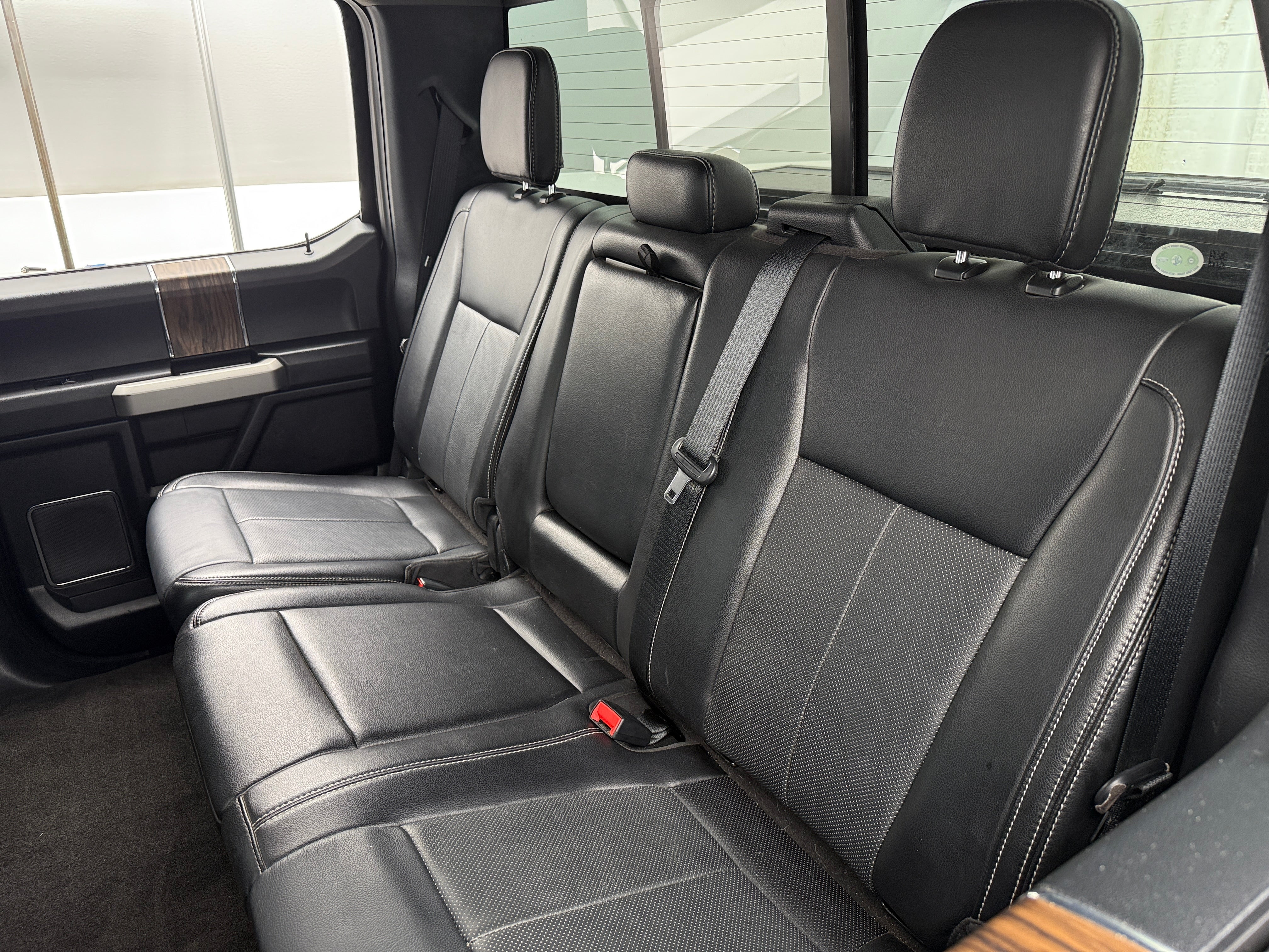 2020 Ford Econoline E-150 5