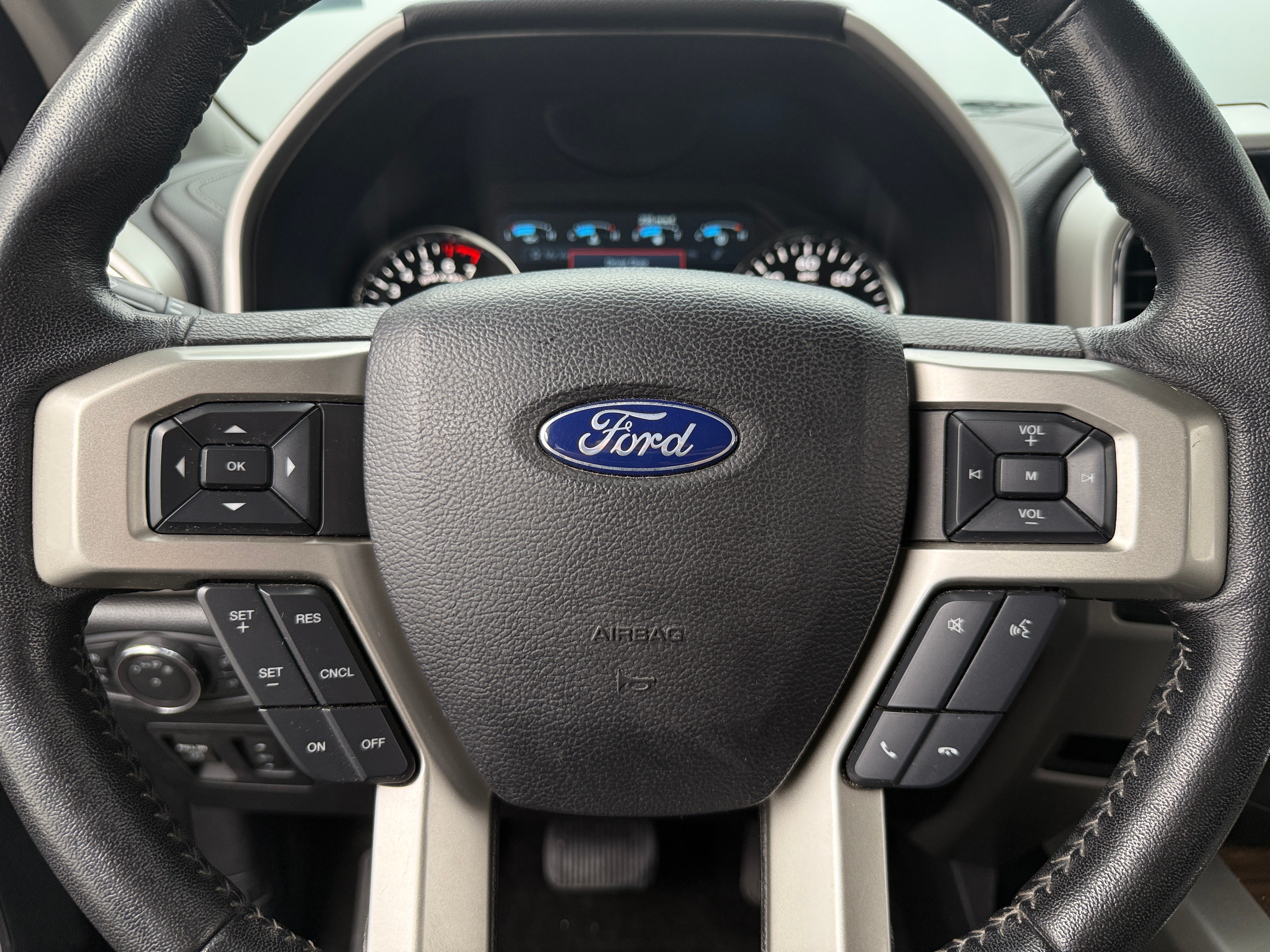 2020 Ford Econoline E-150 4
