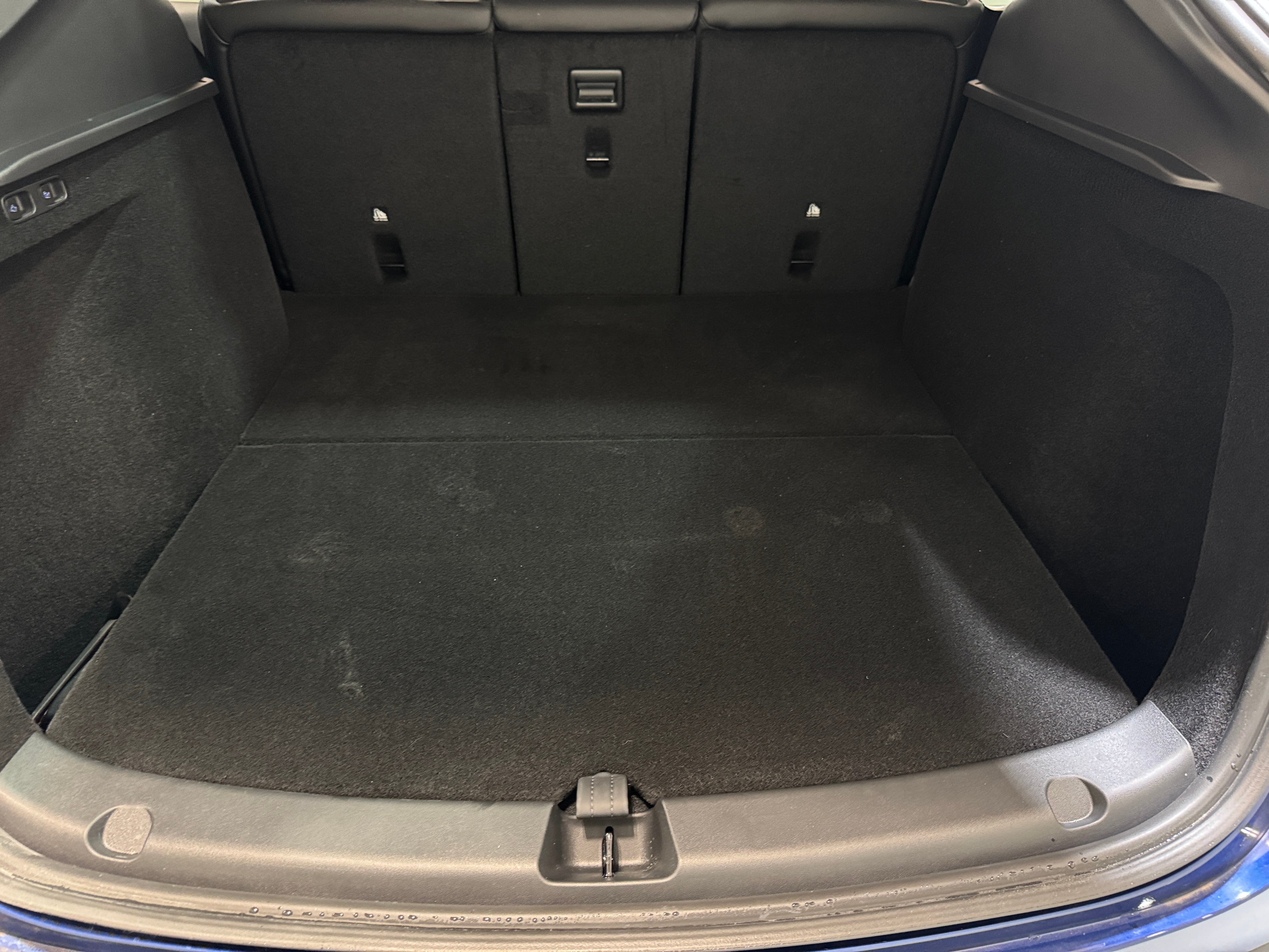 2024 Tesla Model Y Standard Range 6