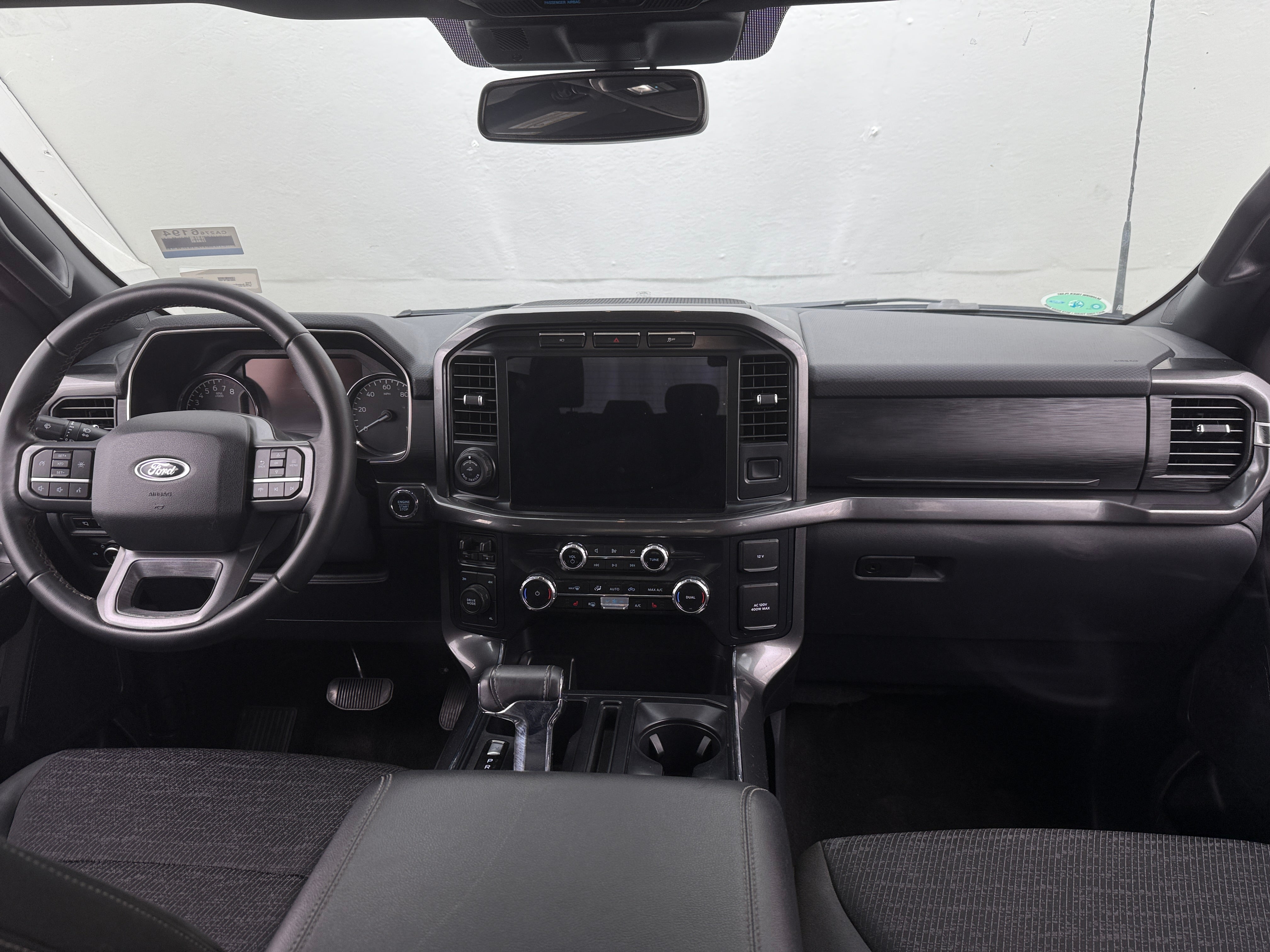 2023 Ford Econoline E-150 3