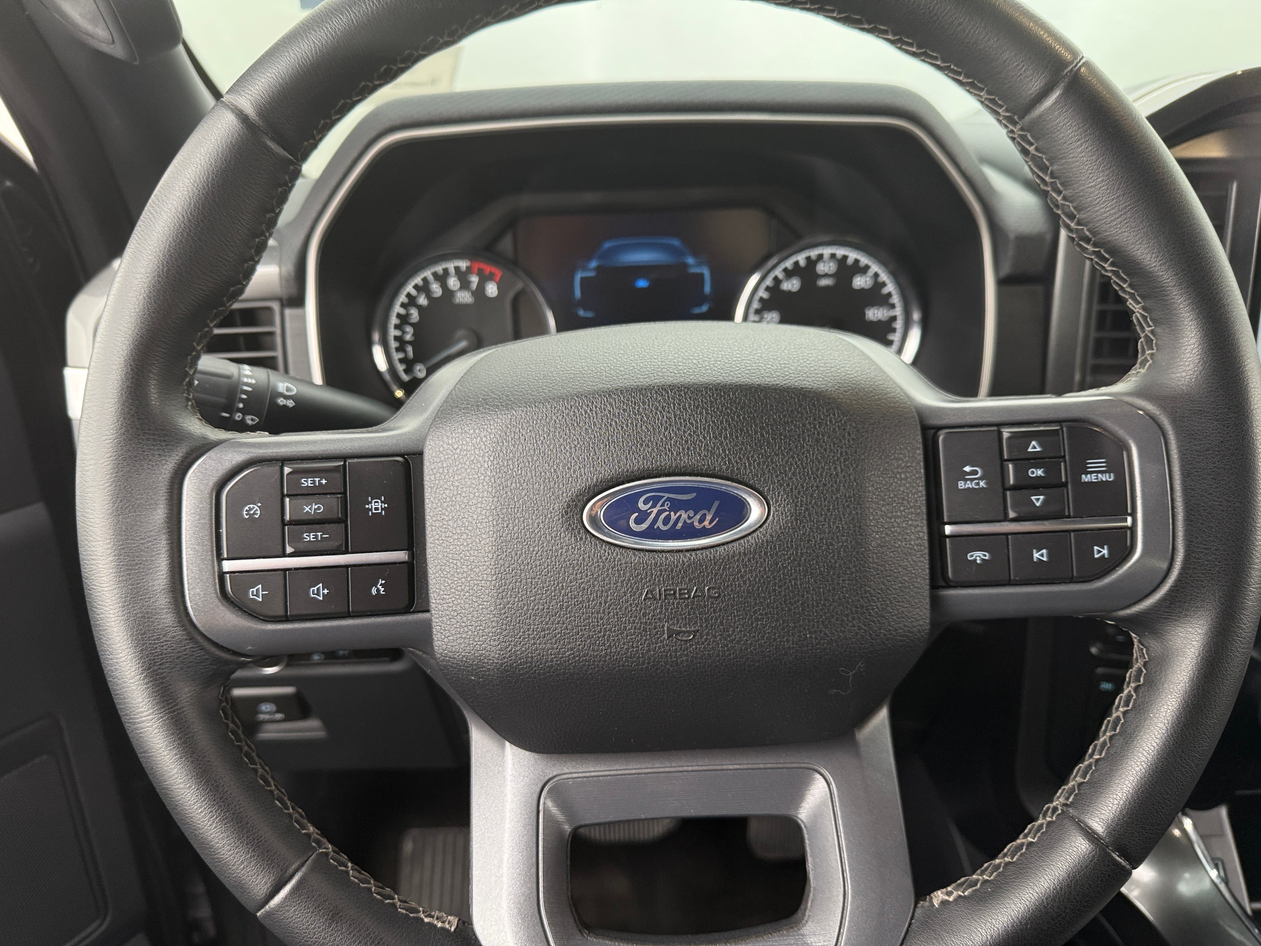 2023 Ford Econoline E-150 5