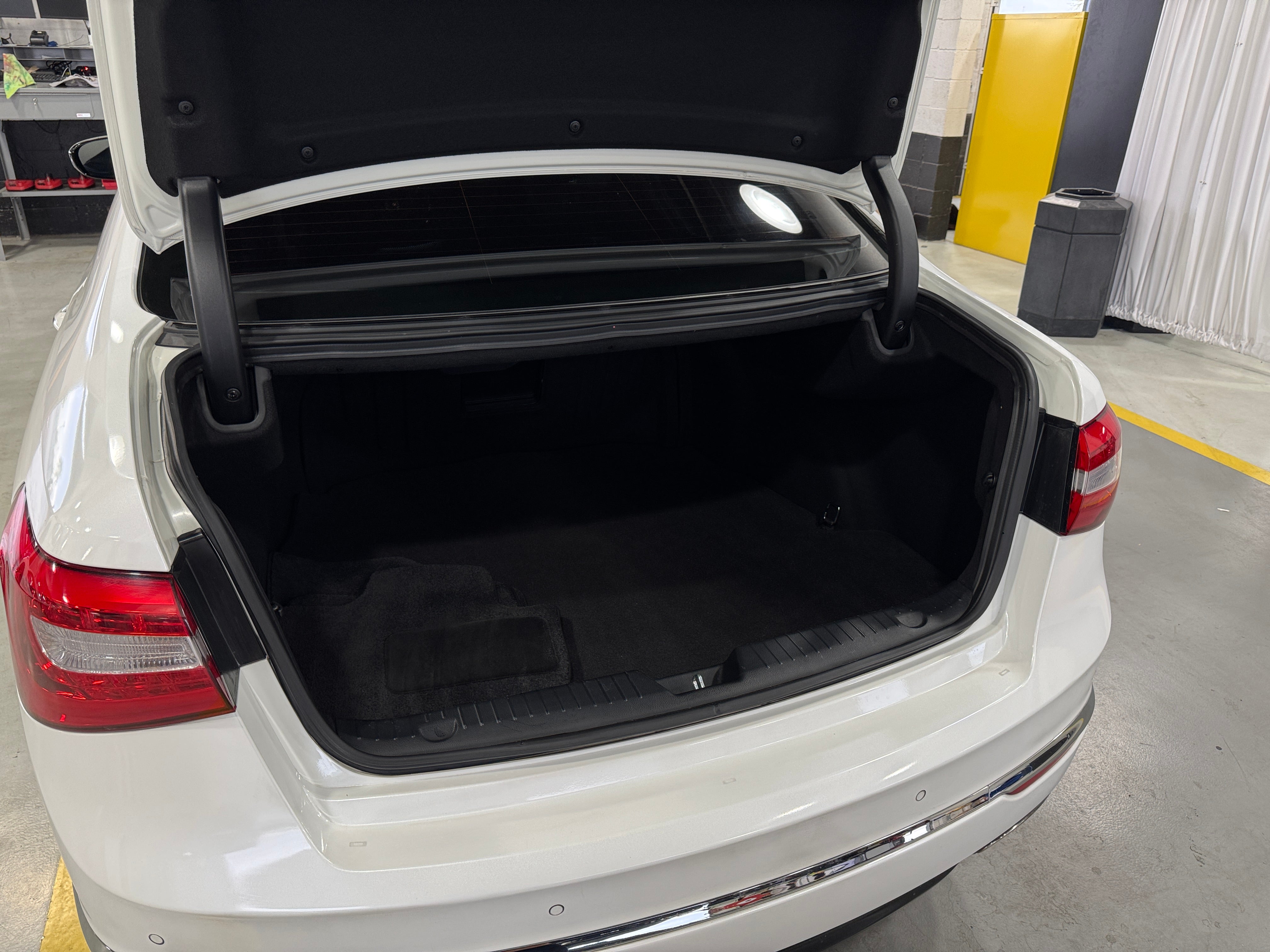 2014 Kia Cadenza Limited 6