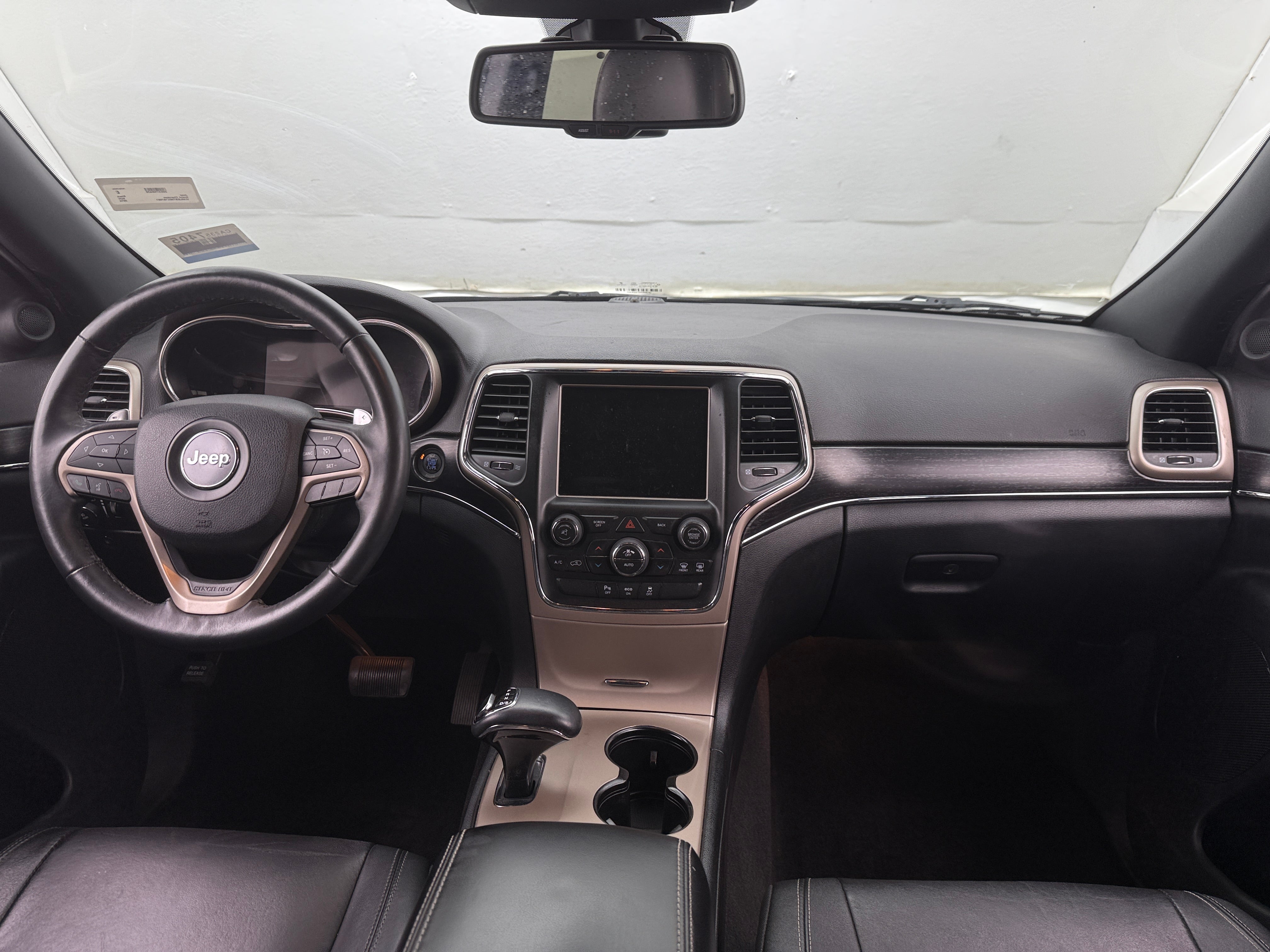 2014 Jeep Grand Cherokee Limited Edition 2