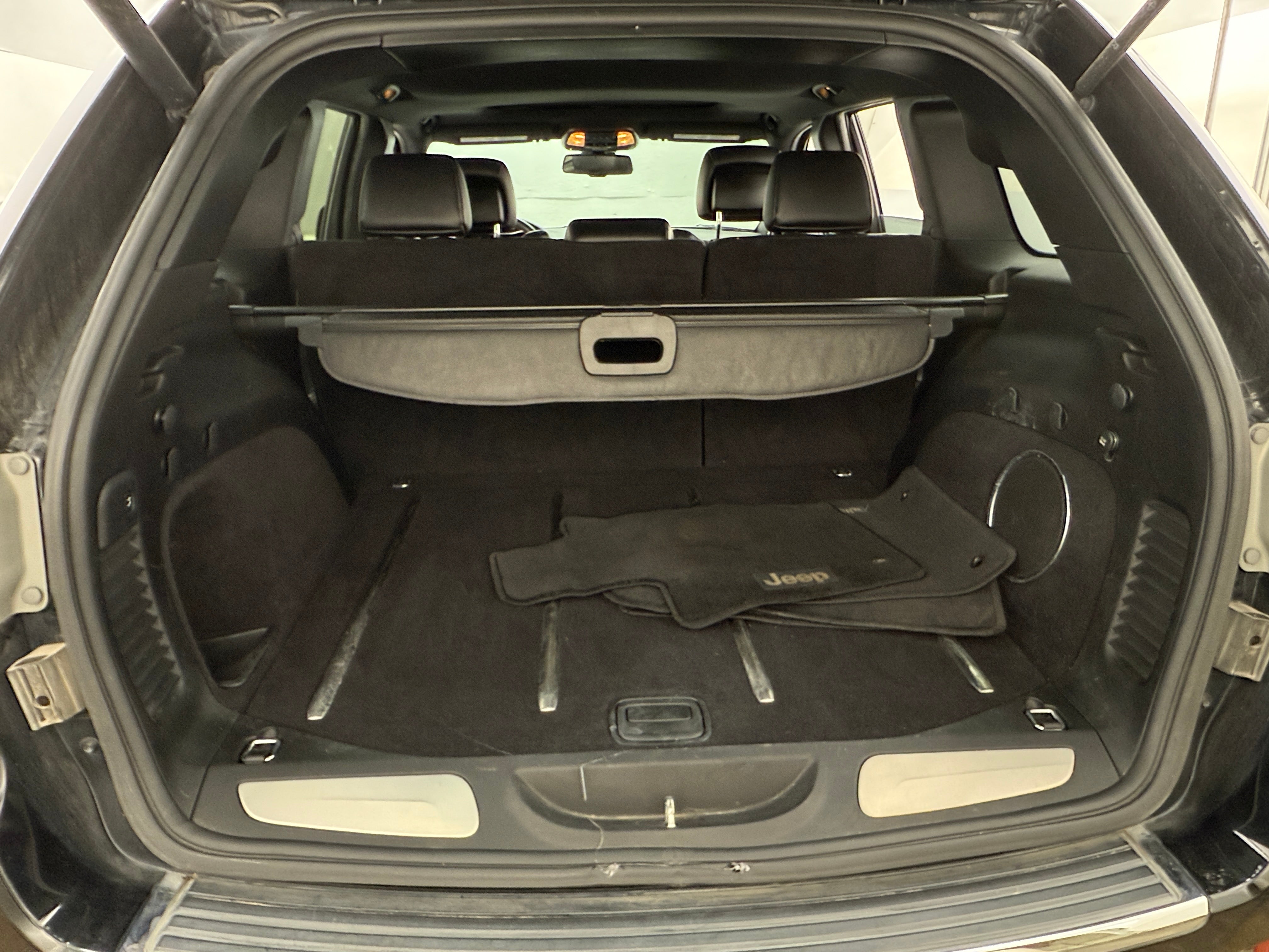 2014 Jeep Grand Cherokee Limited Edition 6