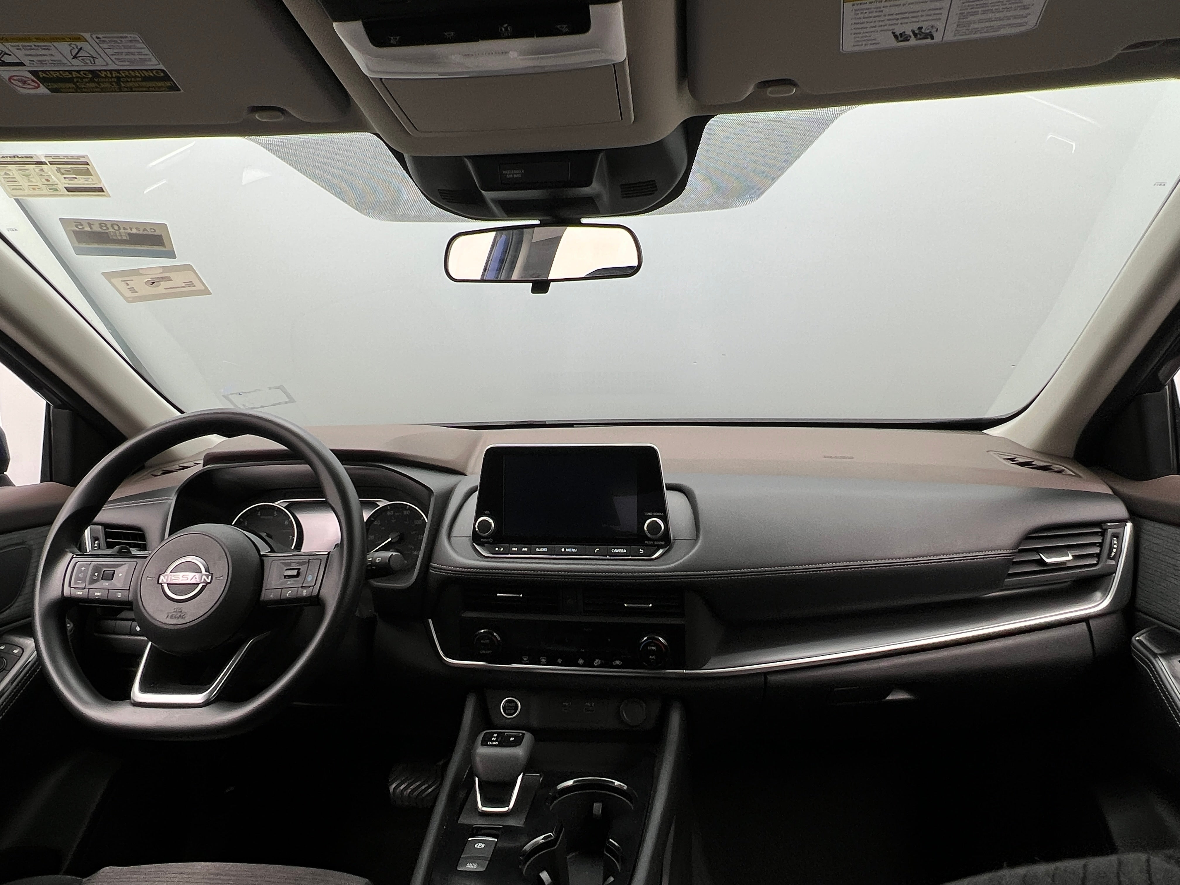 2023 Nissan Rogue SV 3
