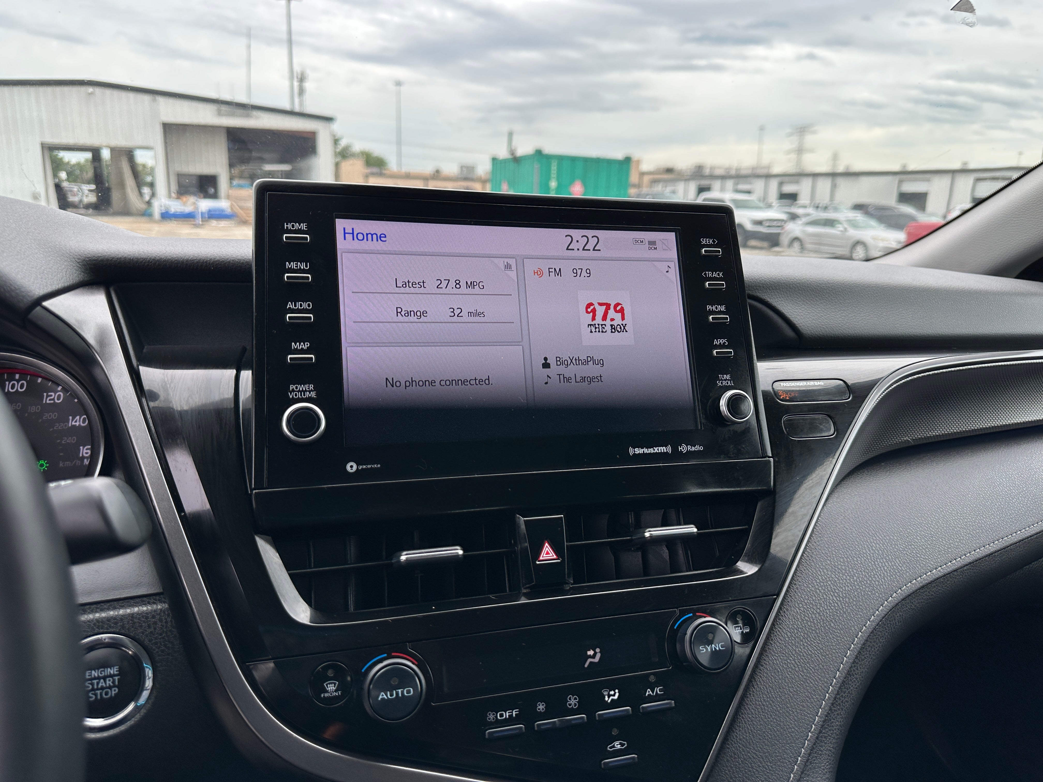 2024 Toyota Camry XSE 4