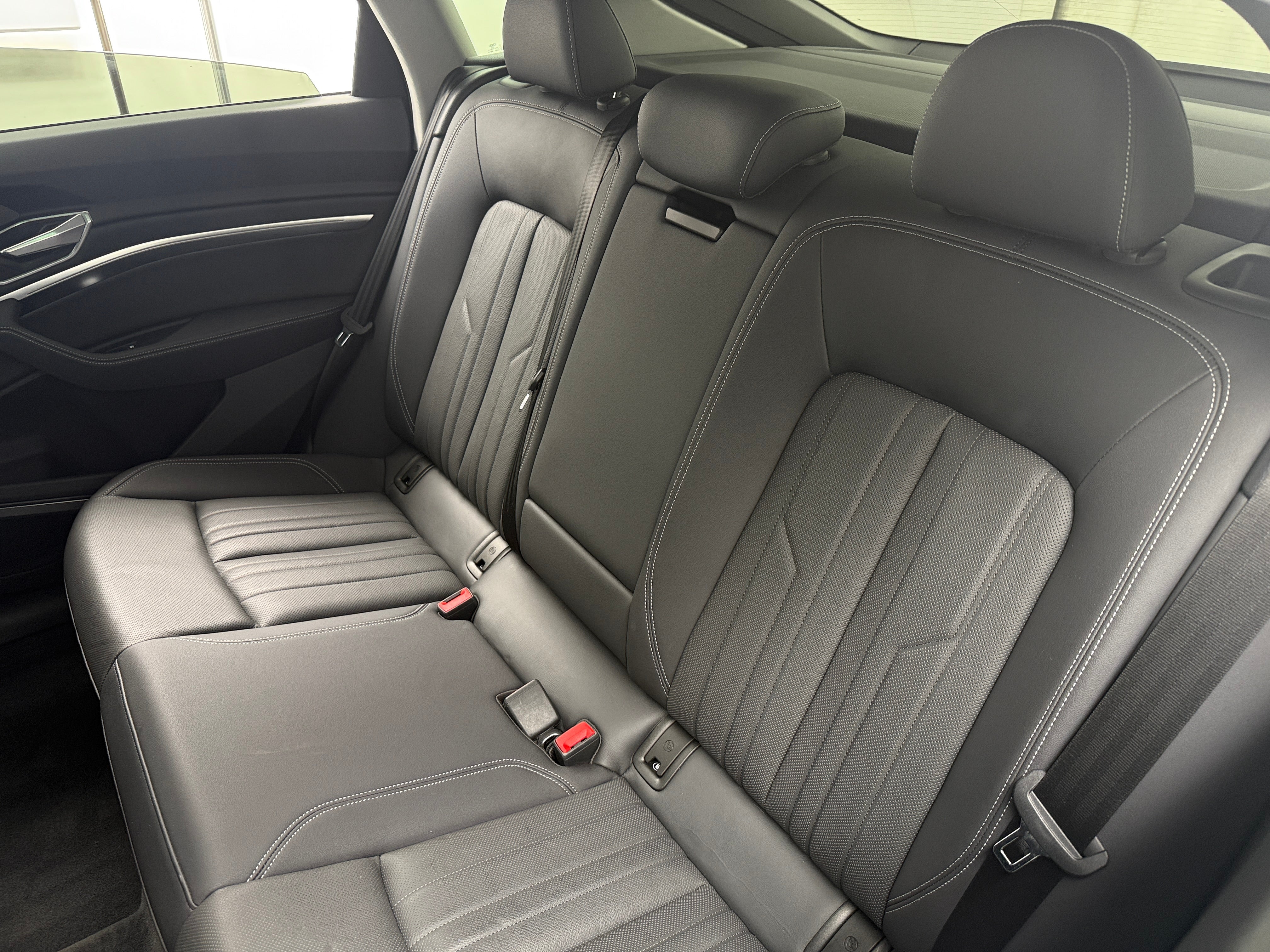 2021 Audi e-tron S Premium Plus 5