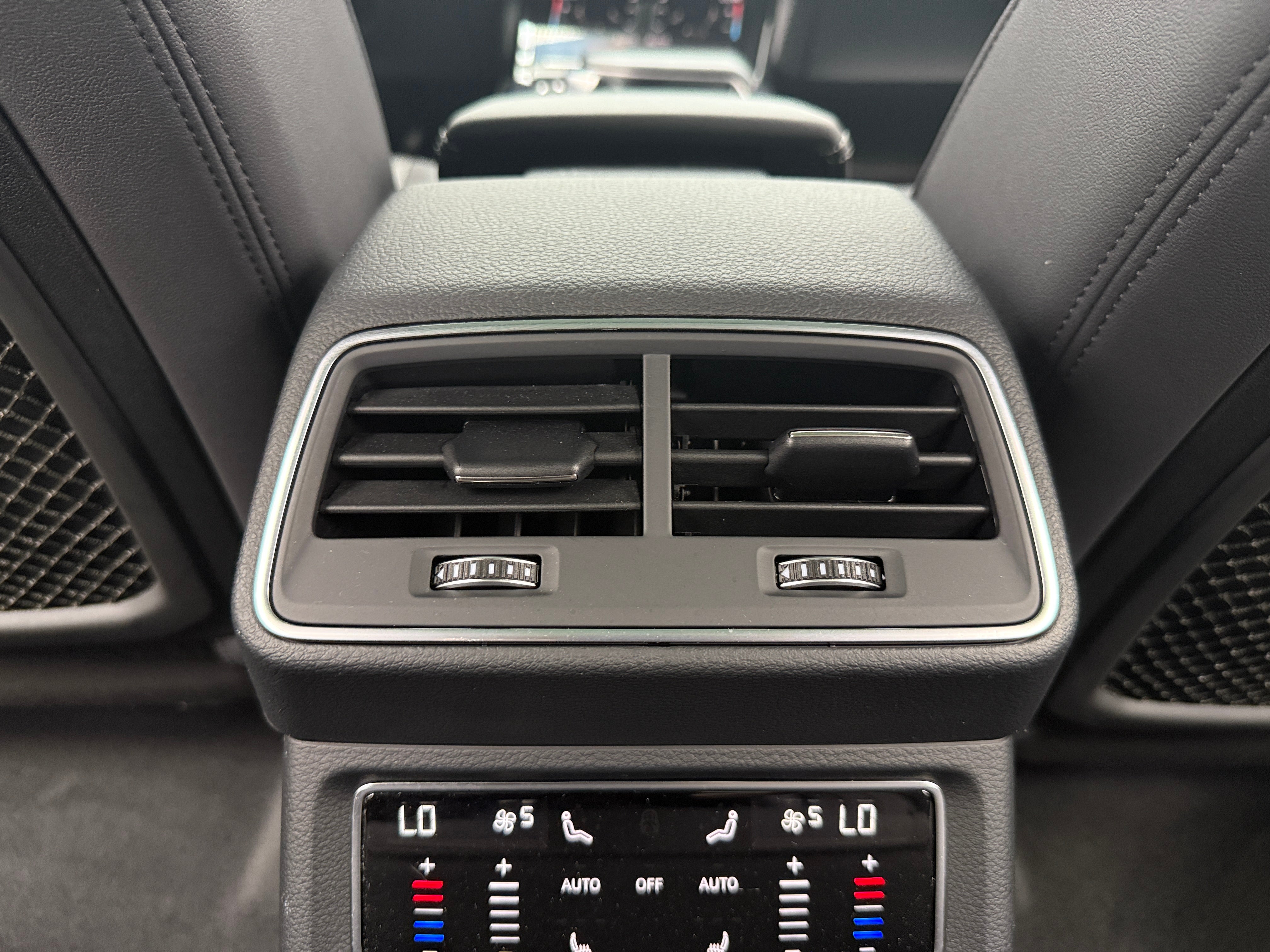 Image 6 of 2021 Audi e-tron Sportback Premium Plus