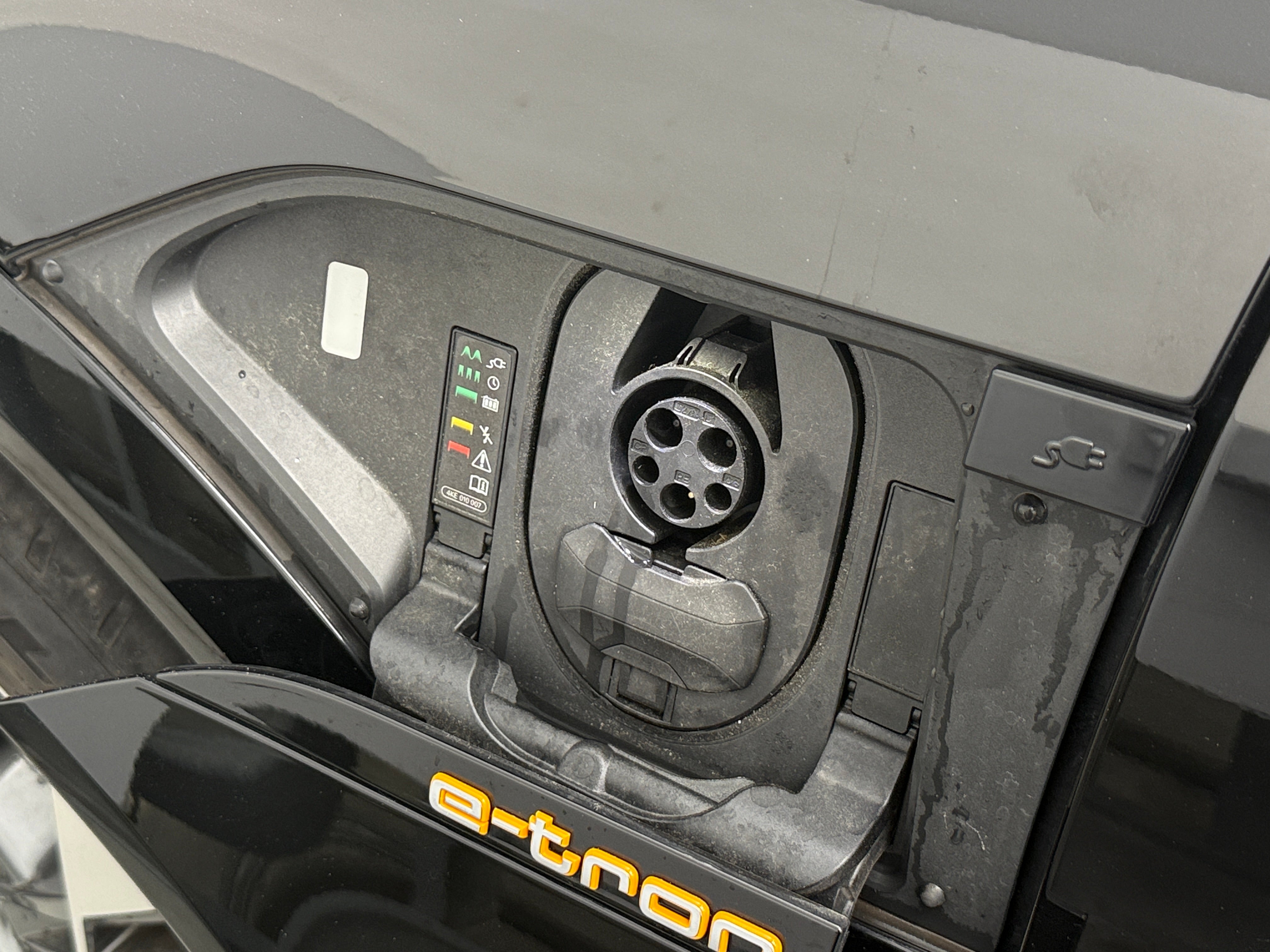 Image 3 of 2021 Audi e-tron Sportback Premium Plus