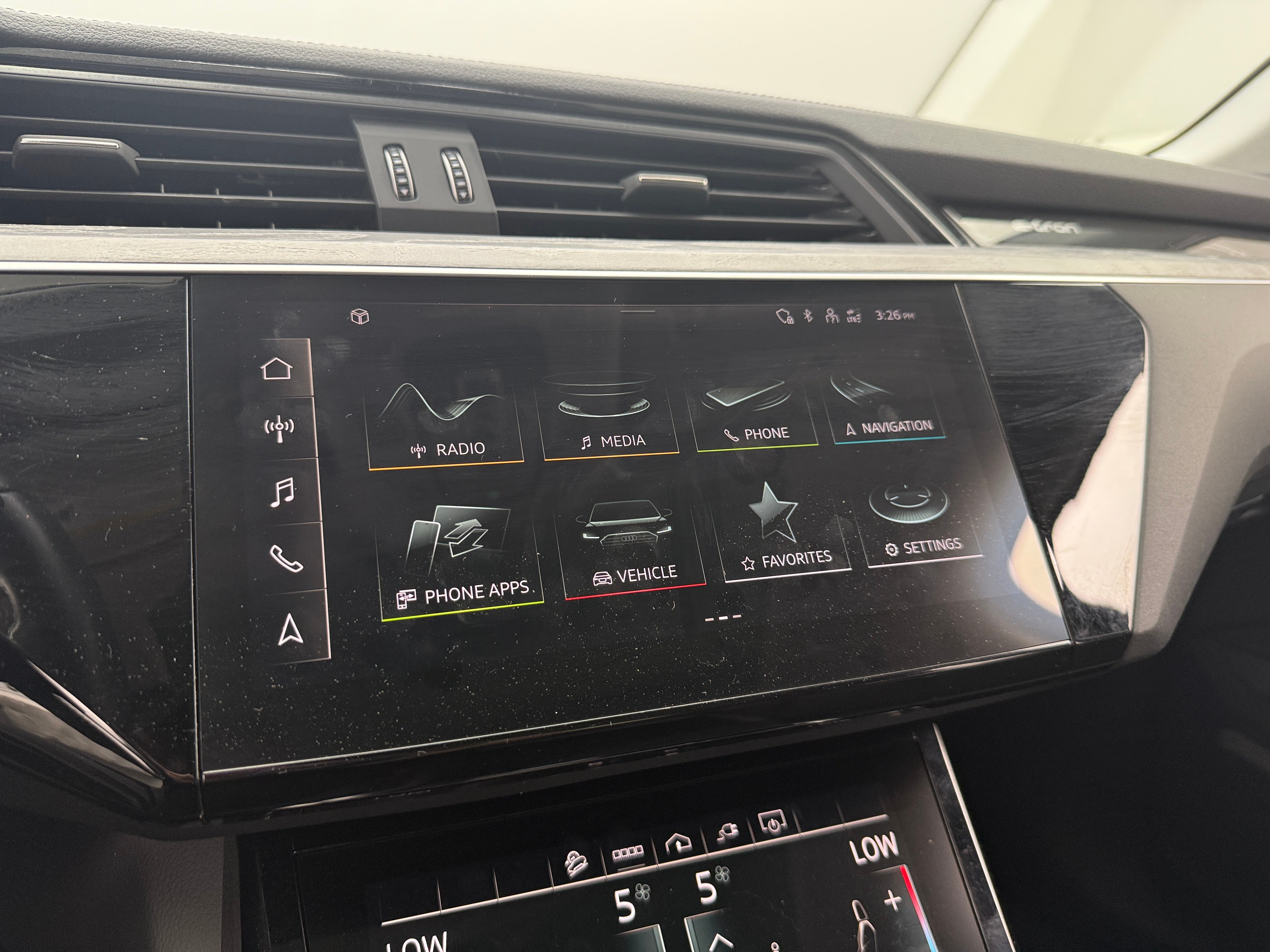 2021 Audi e-tron S Premium Plus 3