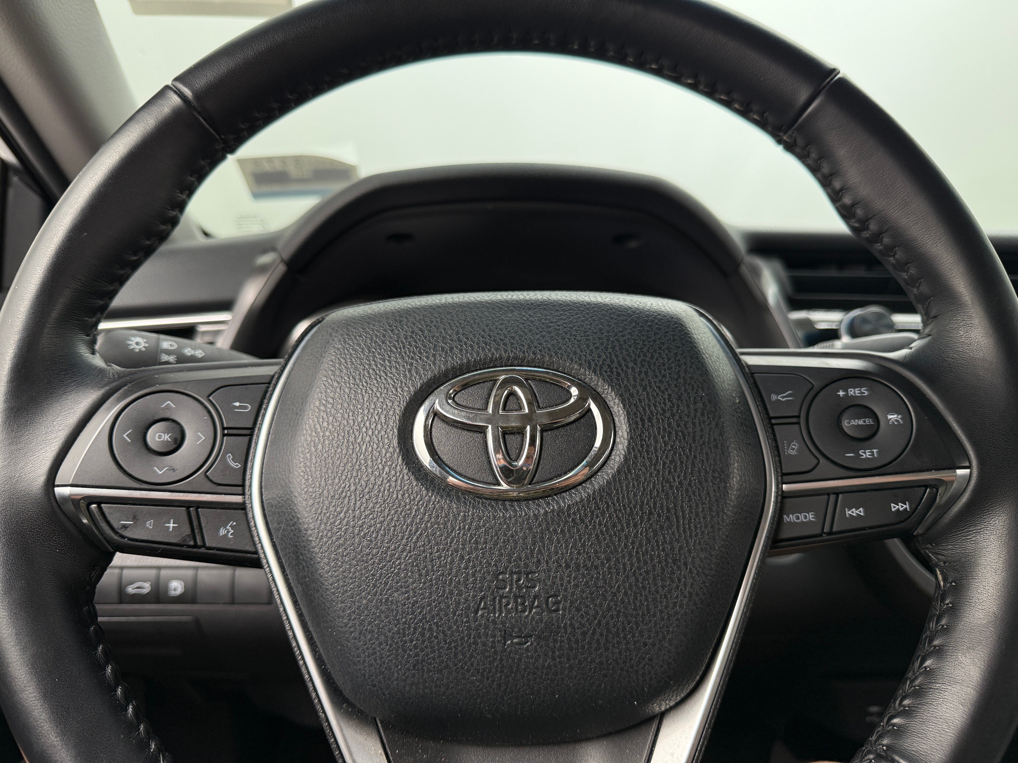 Thumbnail: 2018 Toyota Camry - 4