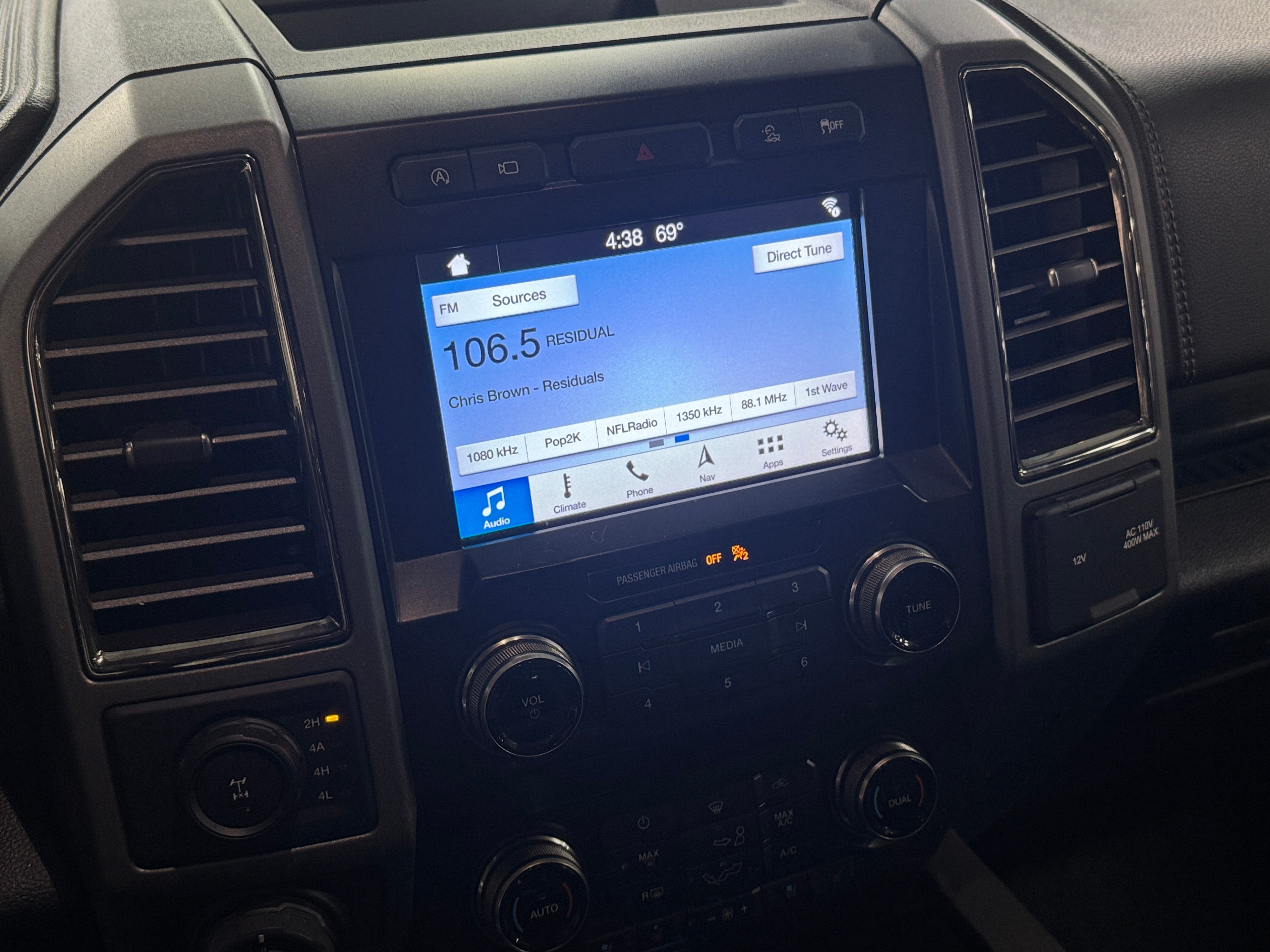2019 Ford Econoline E-150 4