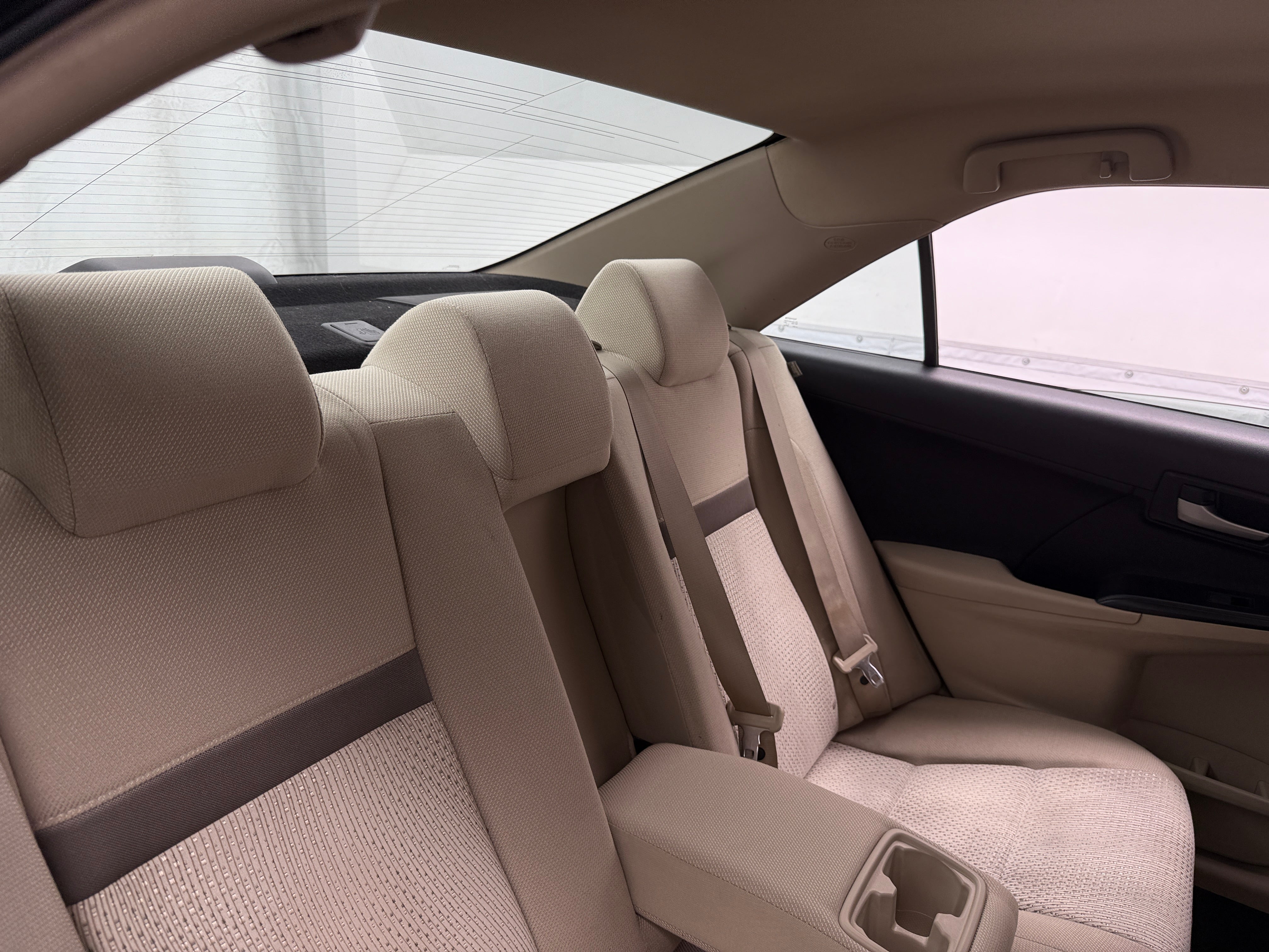 2014 Toyota Camry LE 6