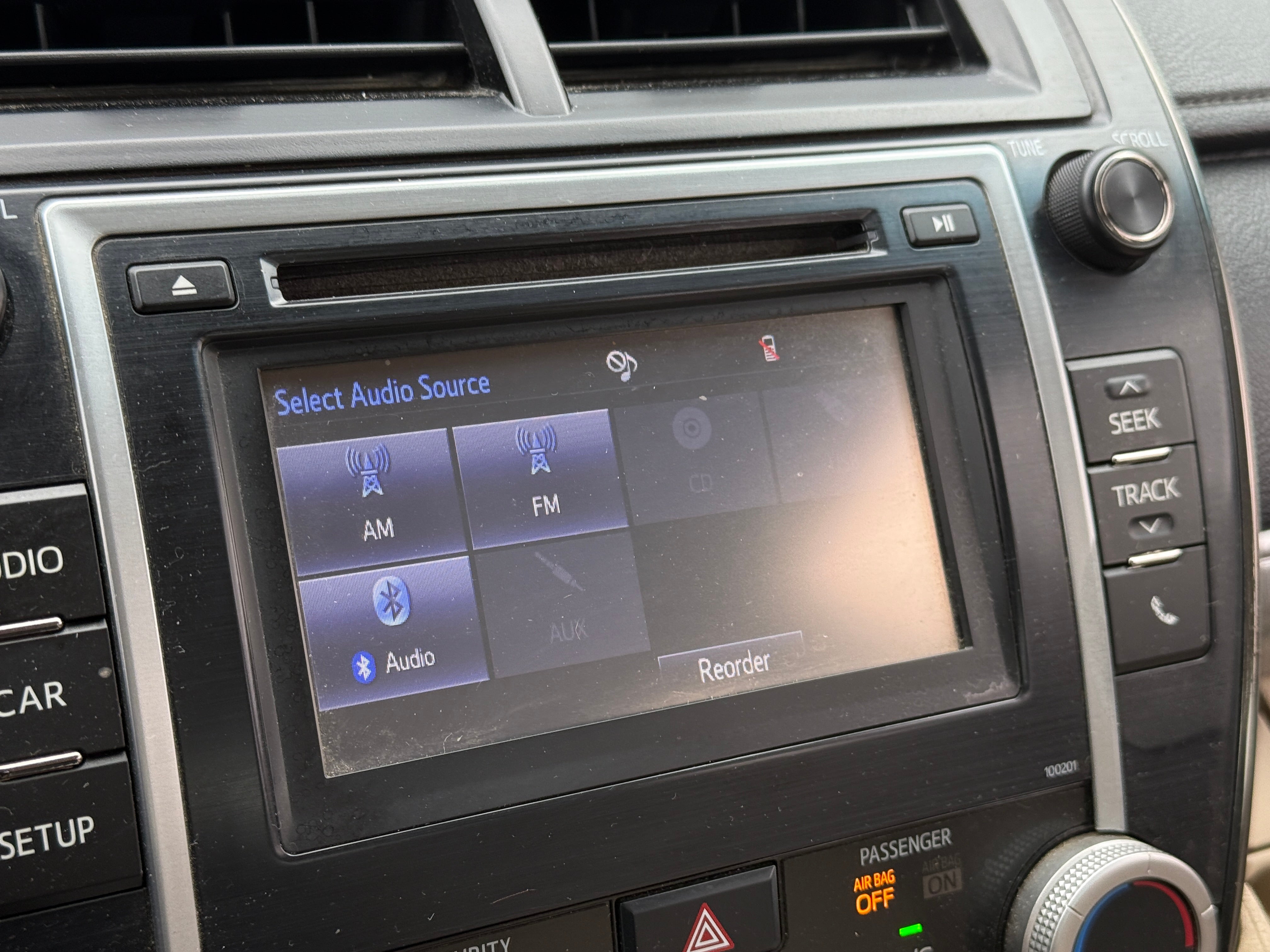 2014 Toyota Camry LE 4