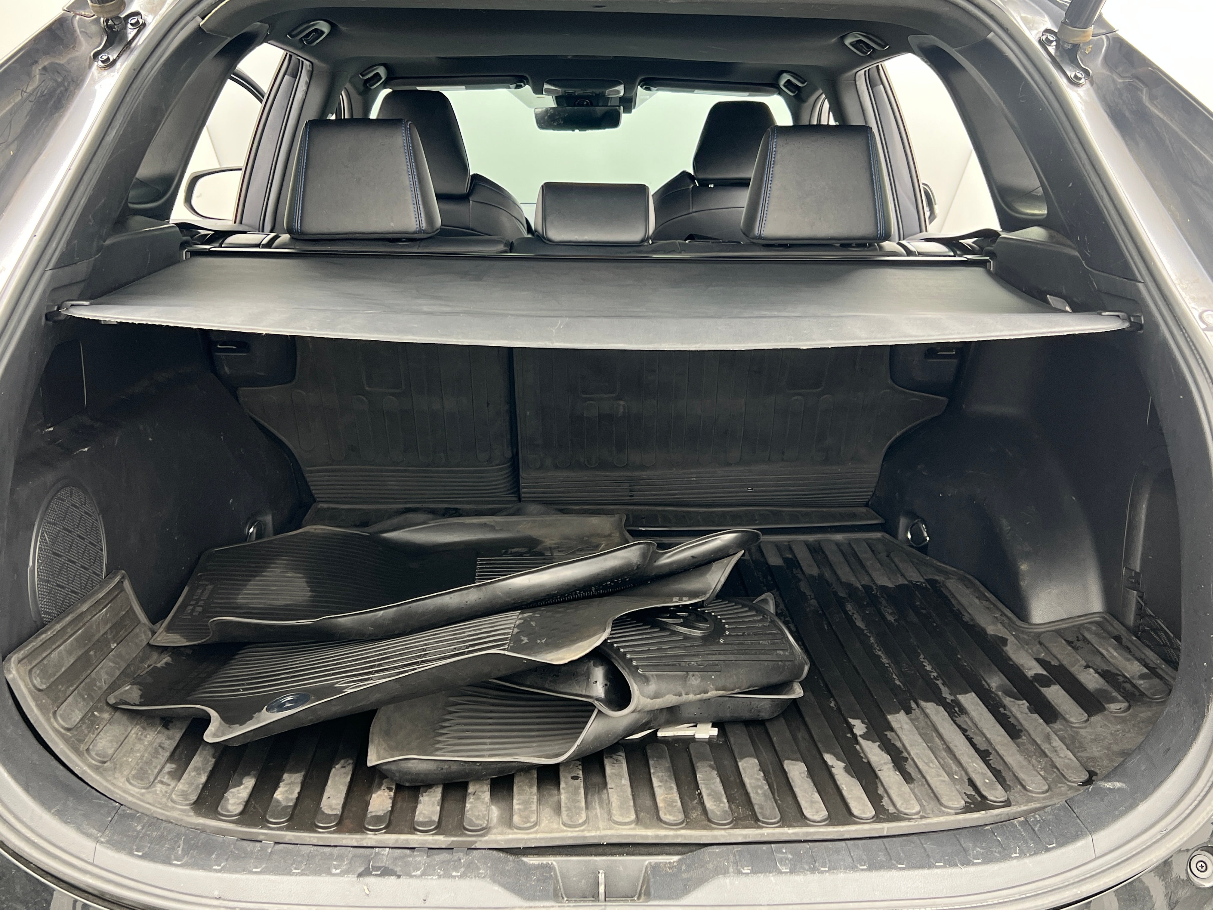2021 Toyota RAV4 XSE 7