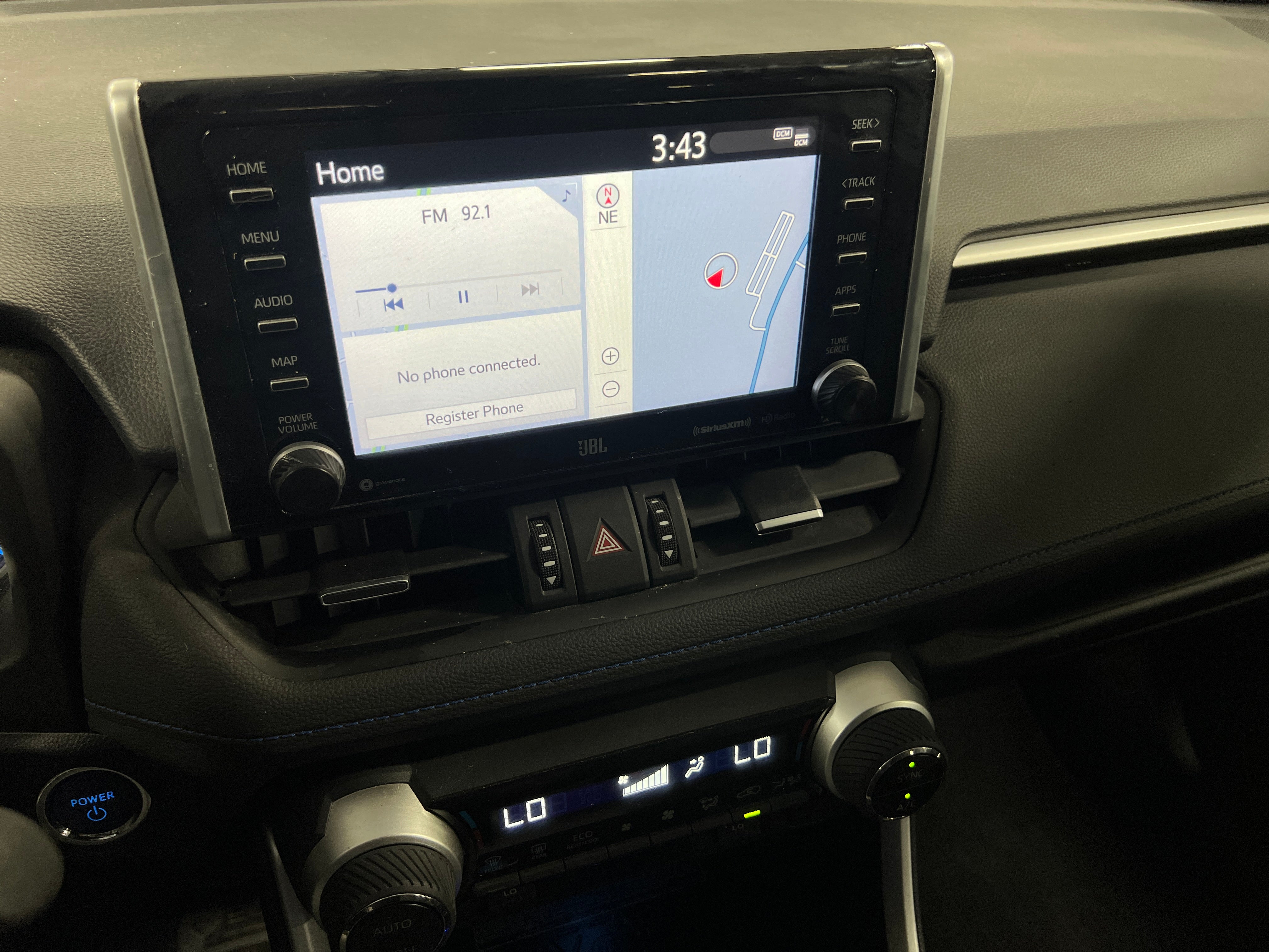 2021 Toyota RAV4 XSE 4