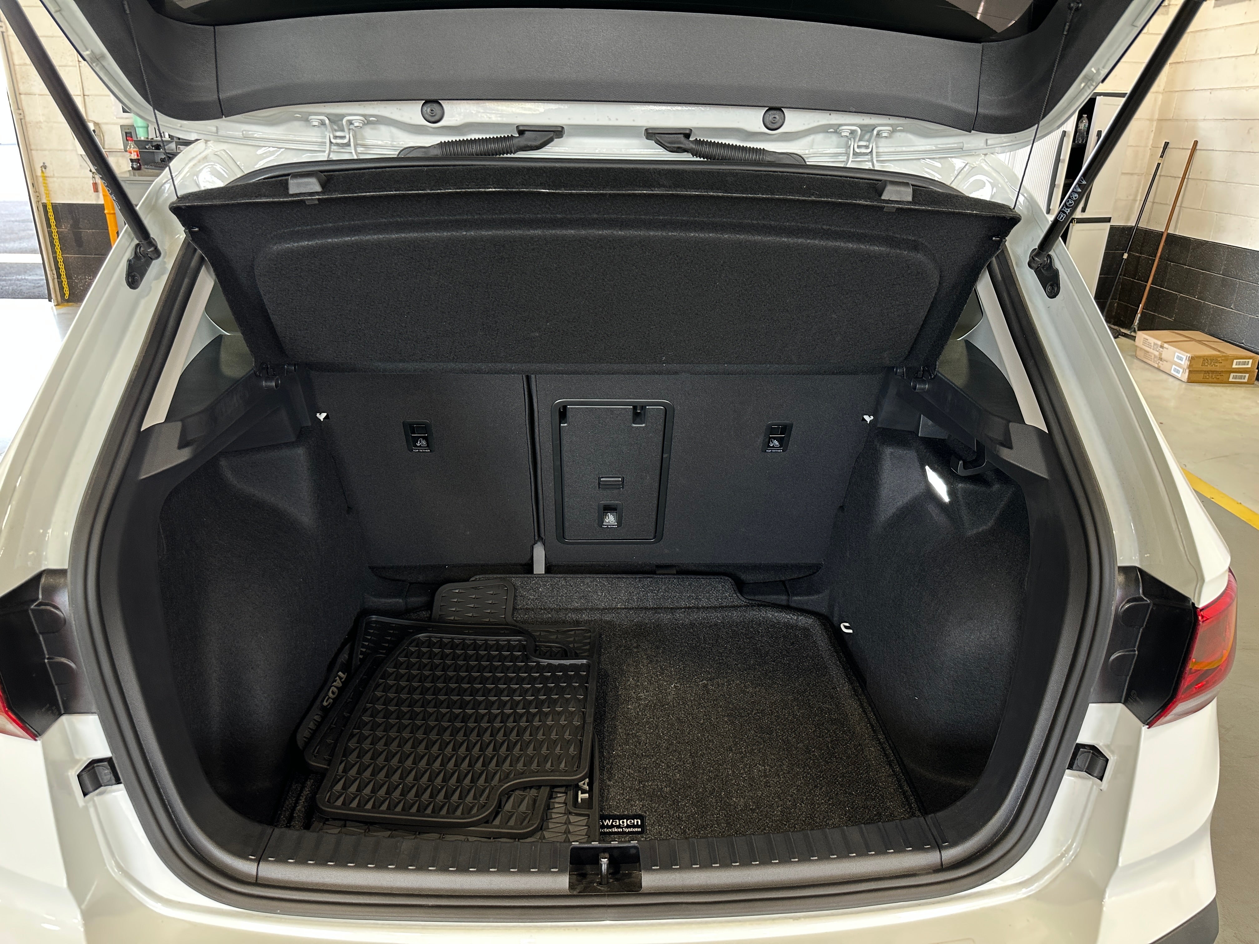 2024 Volkswagen Taos S 7