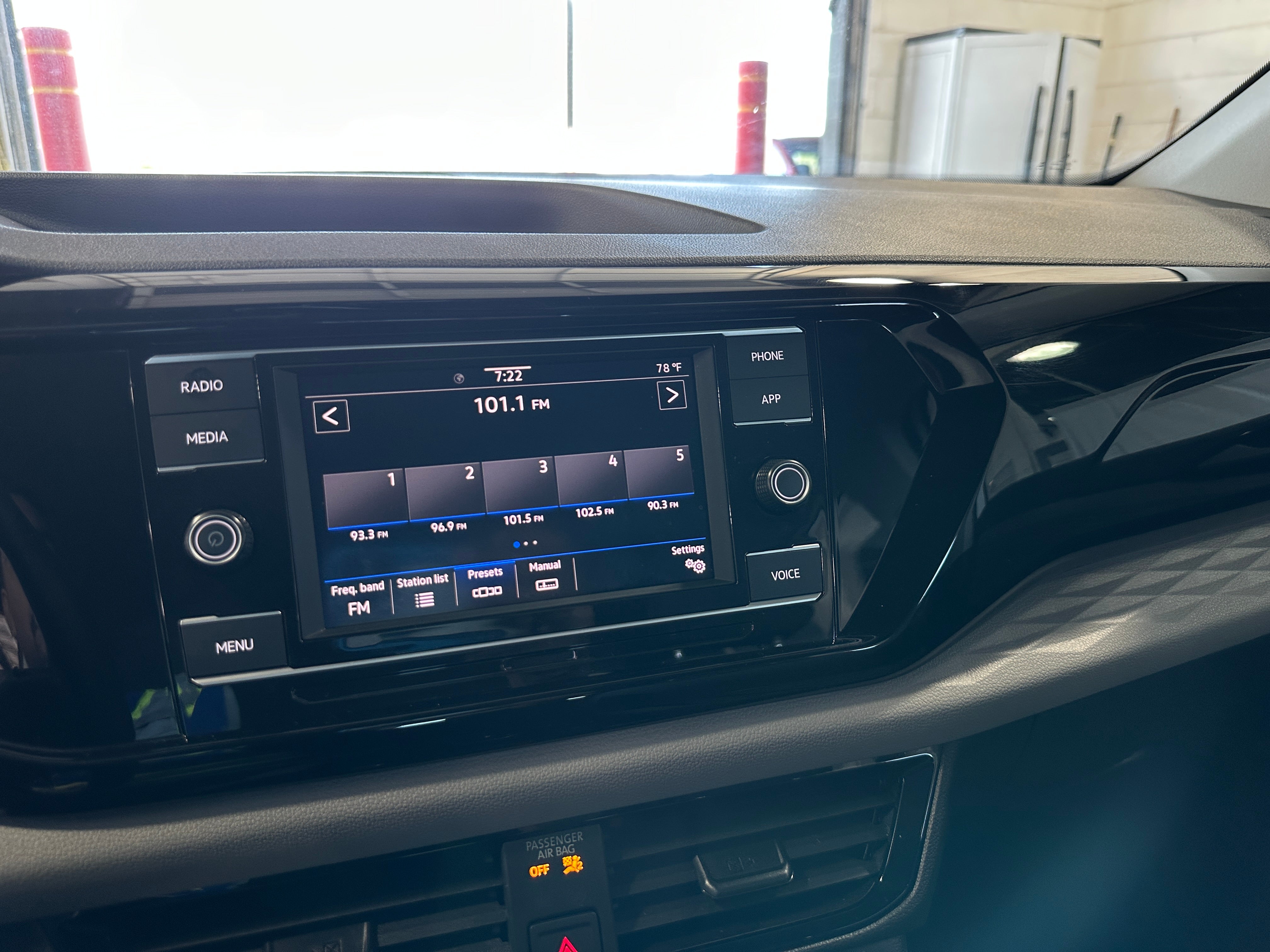 2024 Volkswagen Taos S 4