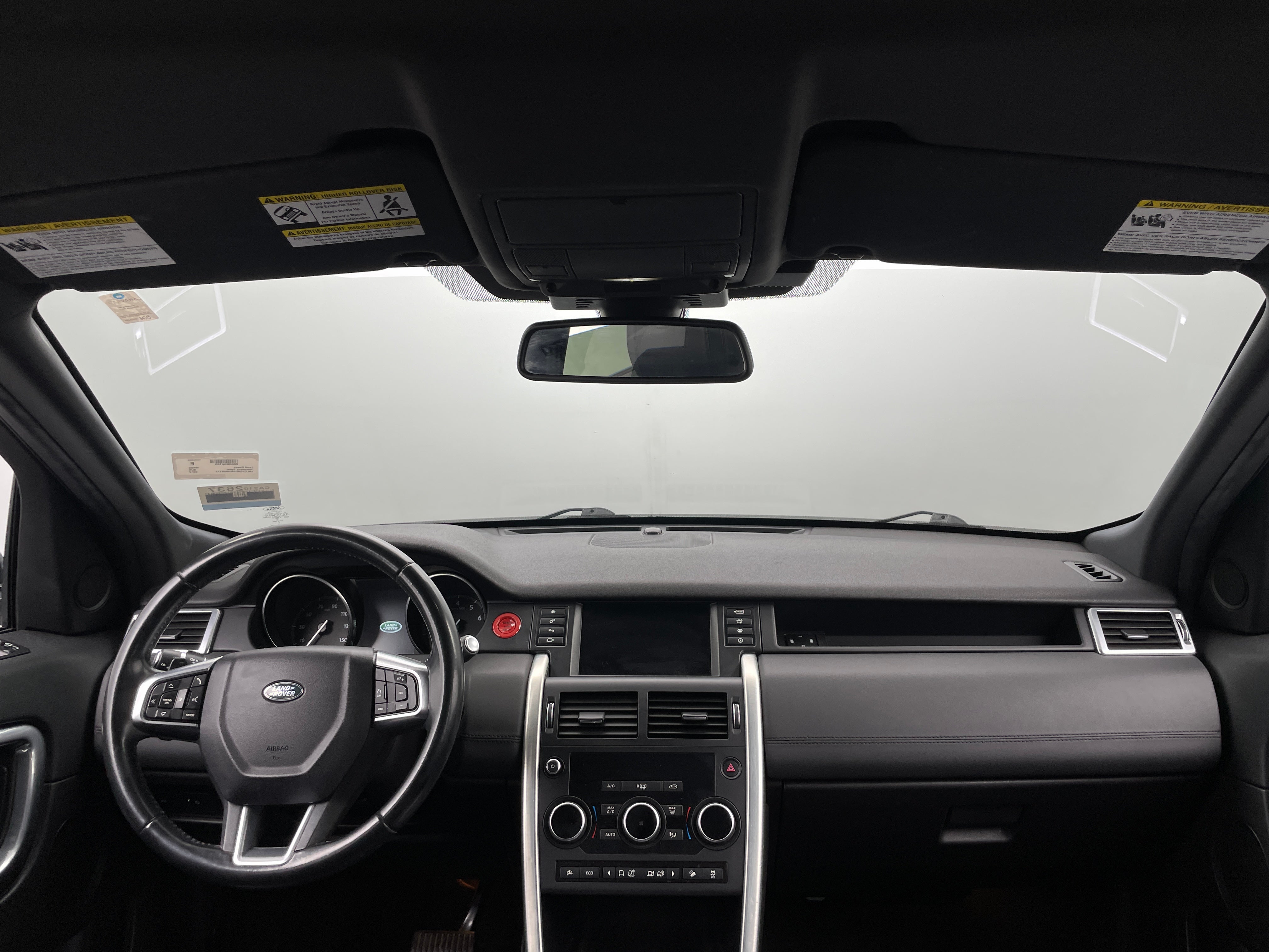 2017 Land Rover Discovery Sport SE 2