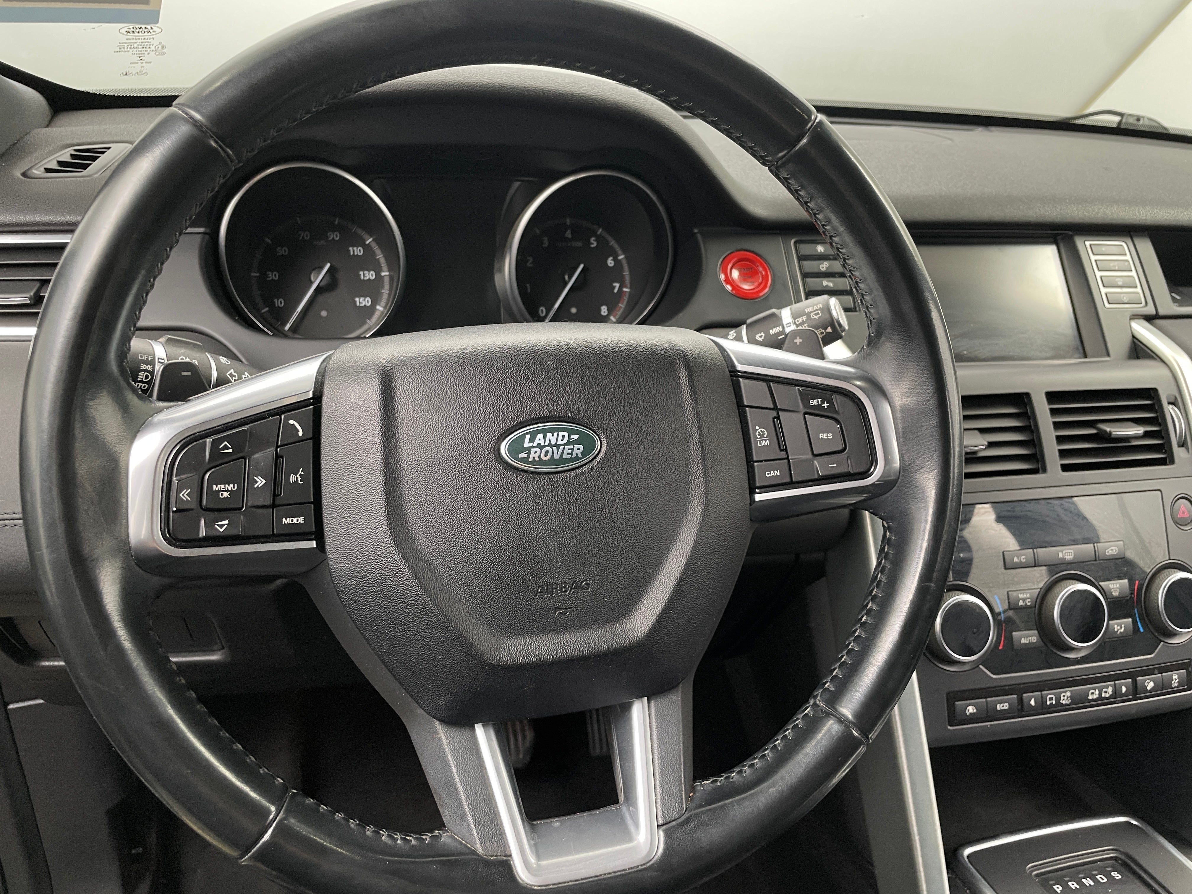 2017 Land Rover Discovery Sport SE 4