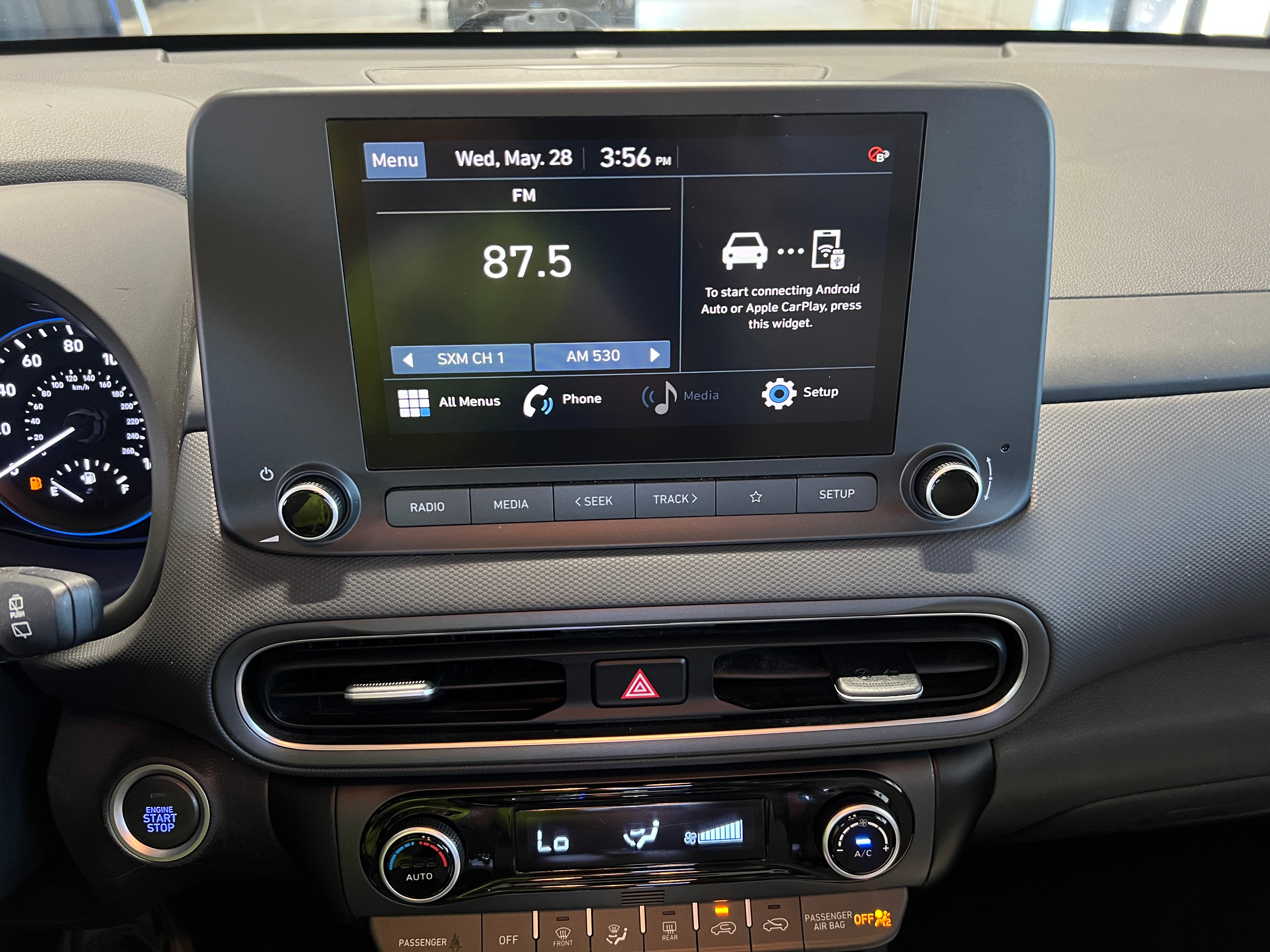 2022 Hyundai Kona SEL 4