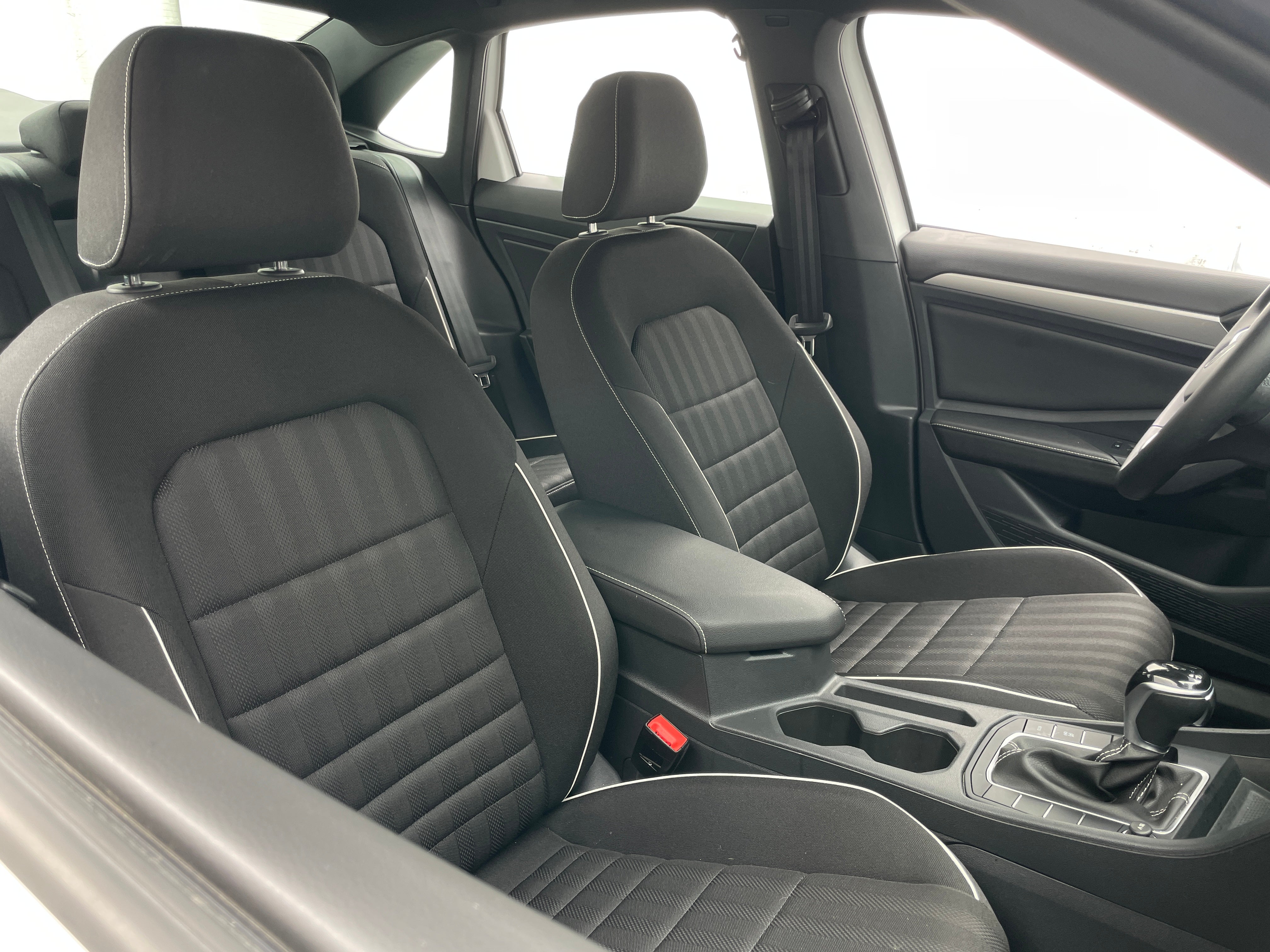 2024 Volkswagen Jetta Sport 2