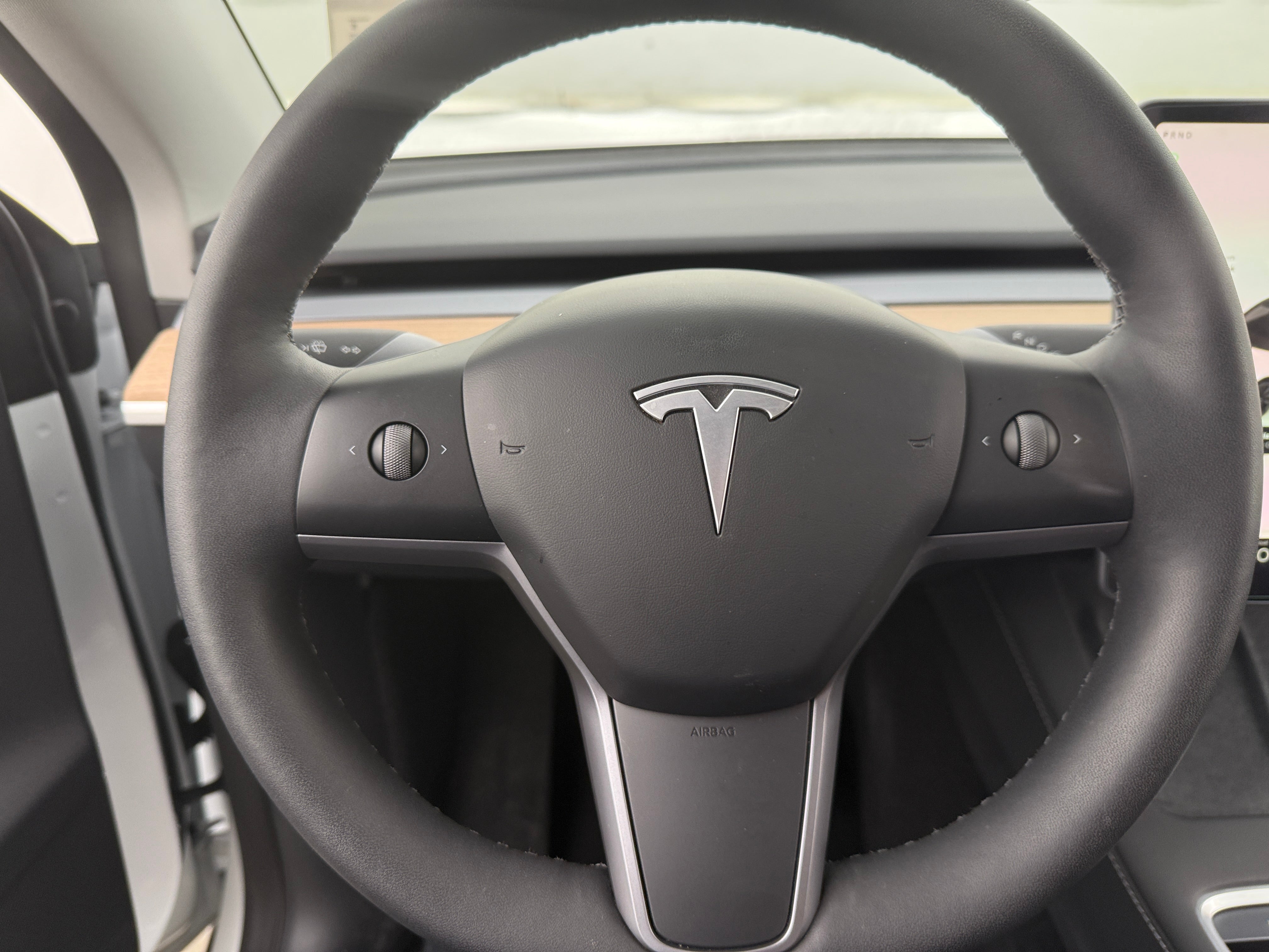 2023 Tesla Model Y Long Range 4