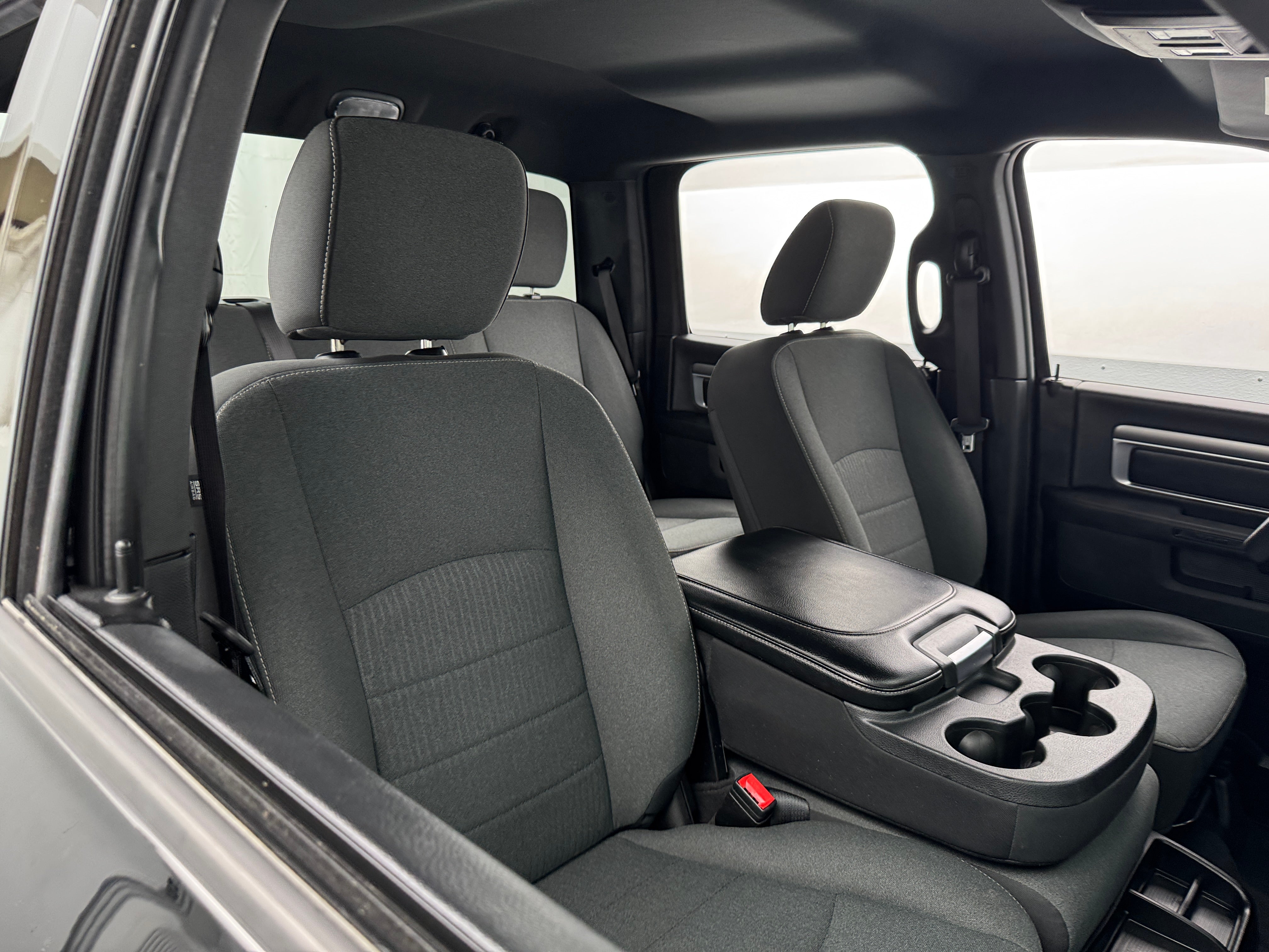 2022 RAM 1500 Classic Warlock 2