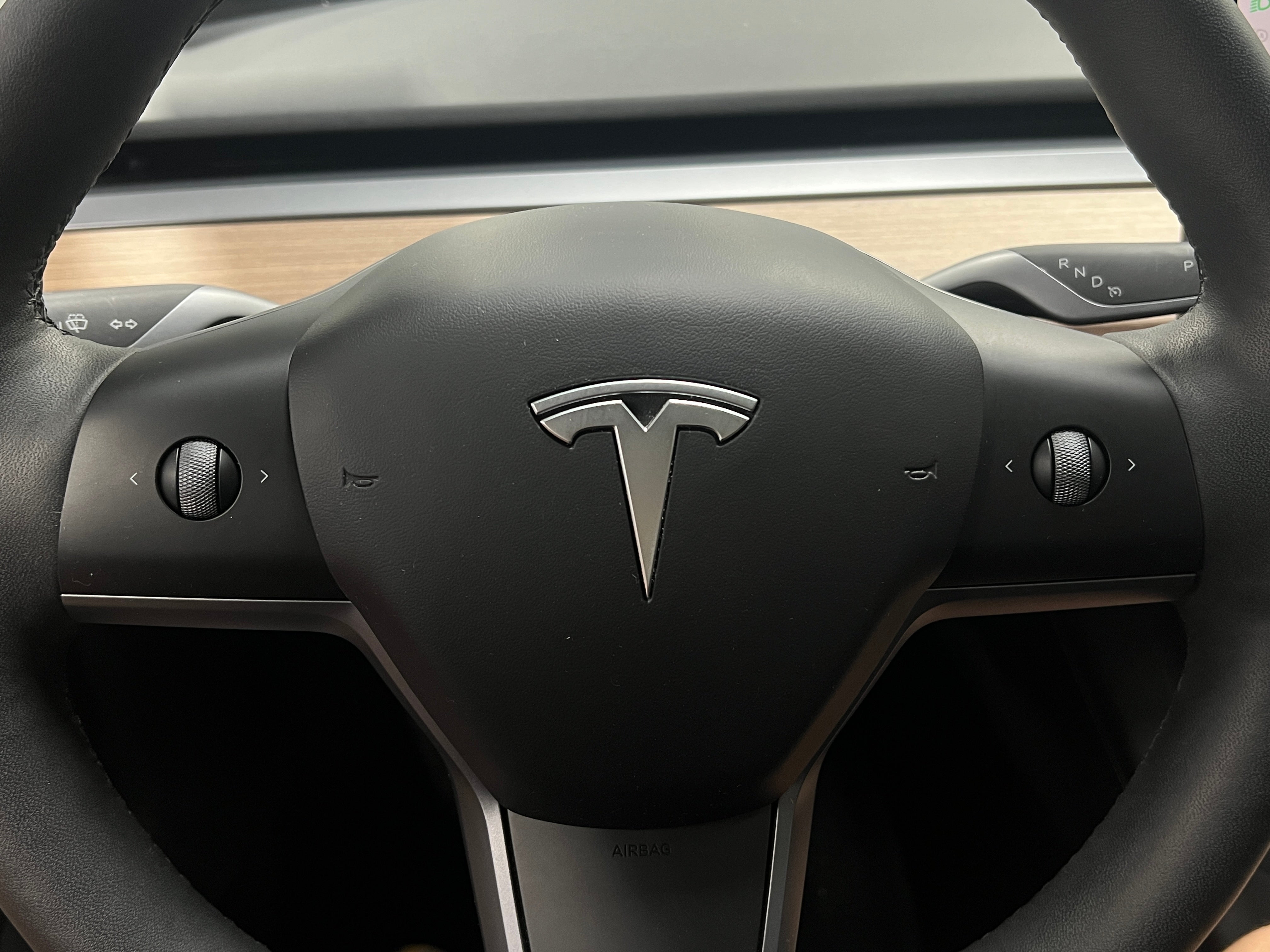 2023 Tesla Model 3 Standard Range 4