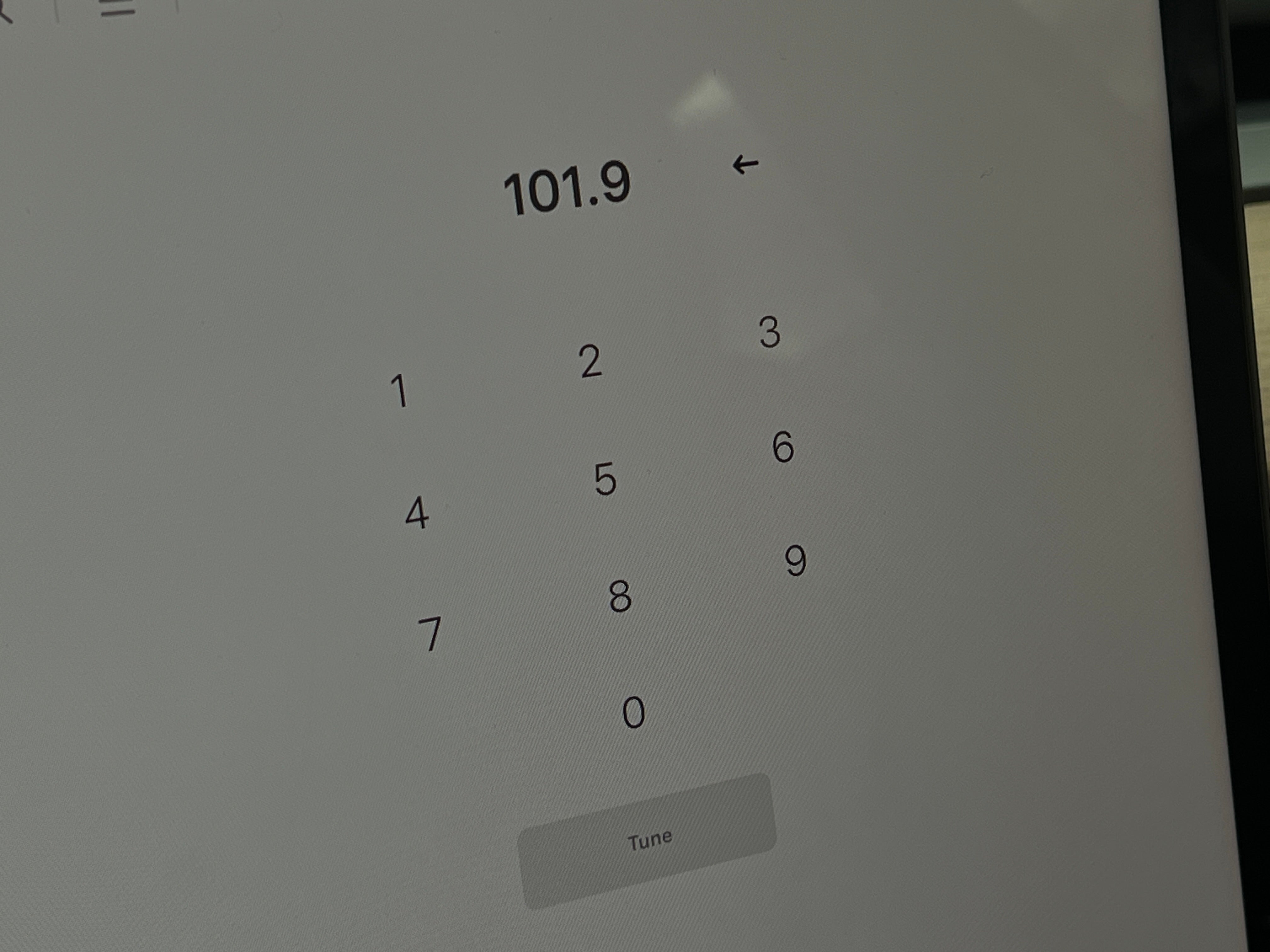 2023 Tesla Model 3 Standard Range 3