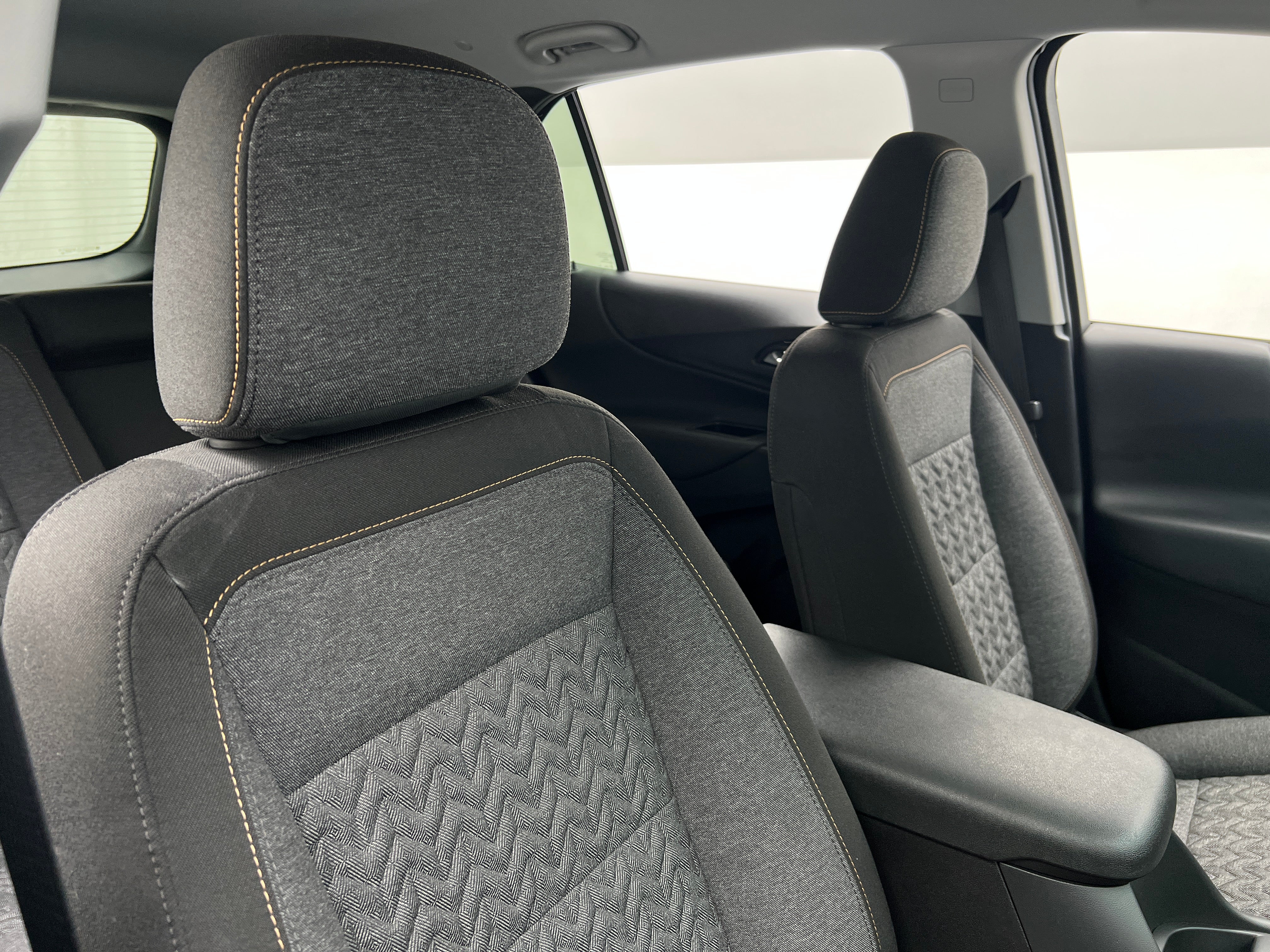 2023 Chevrolet Equinox LT 2