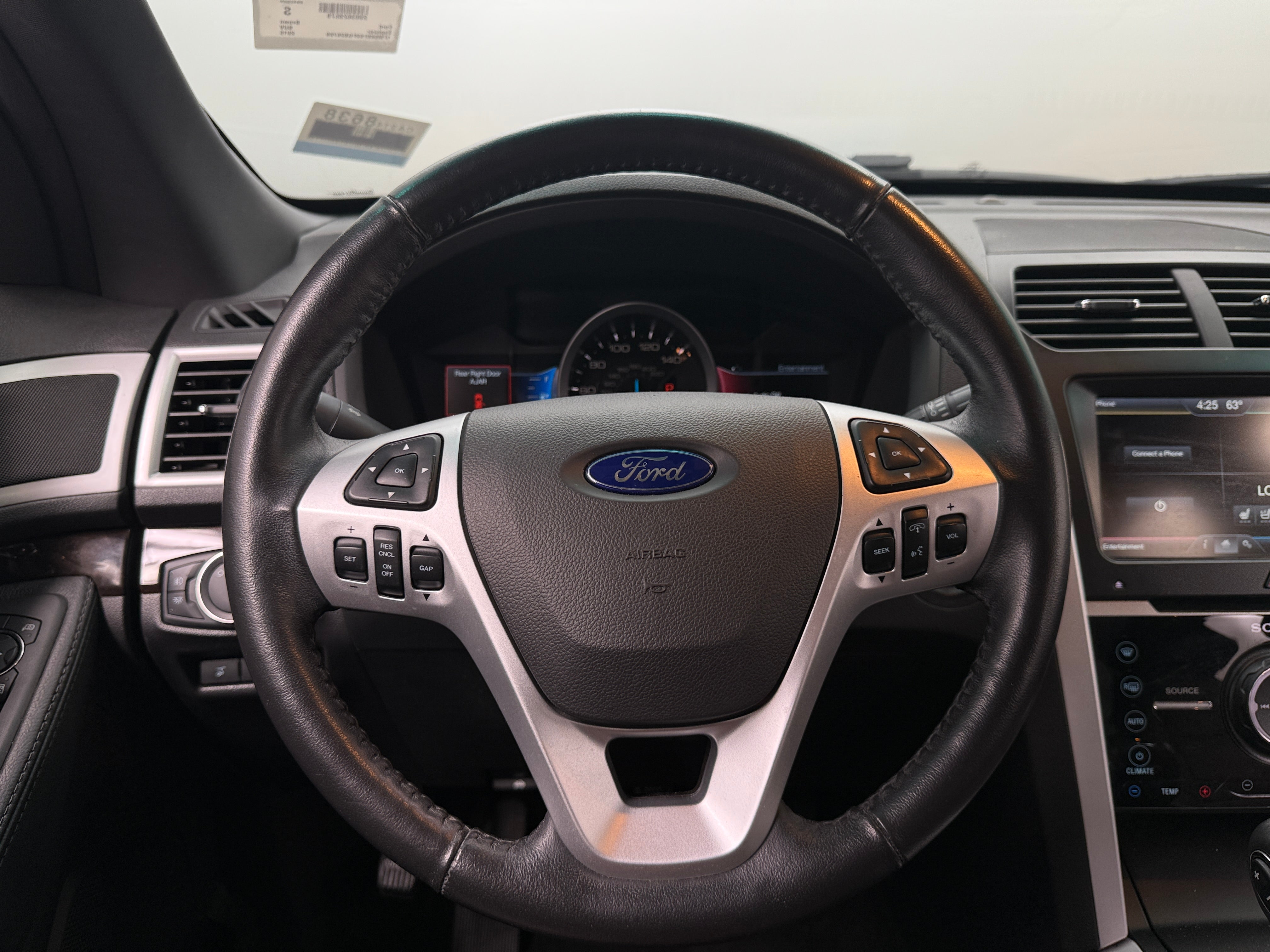2015 Ford Explorer Limited 4