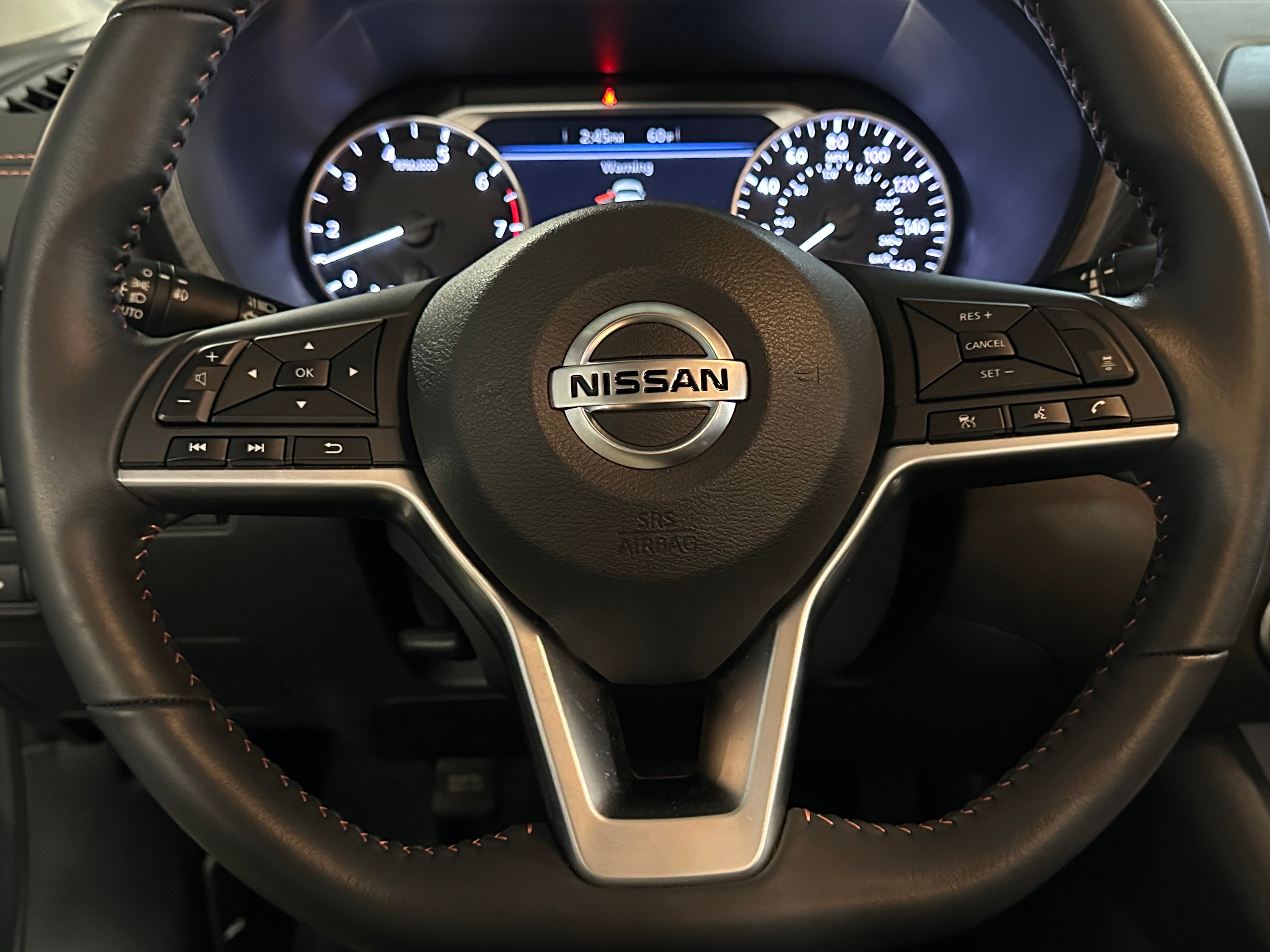 2023 Nissan Sentra SR 5