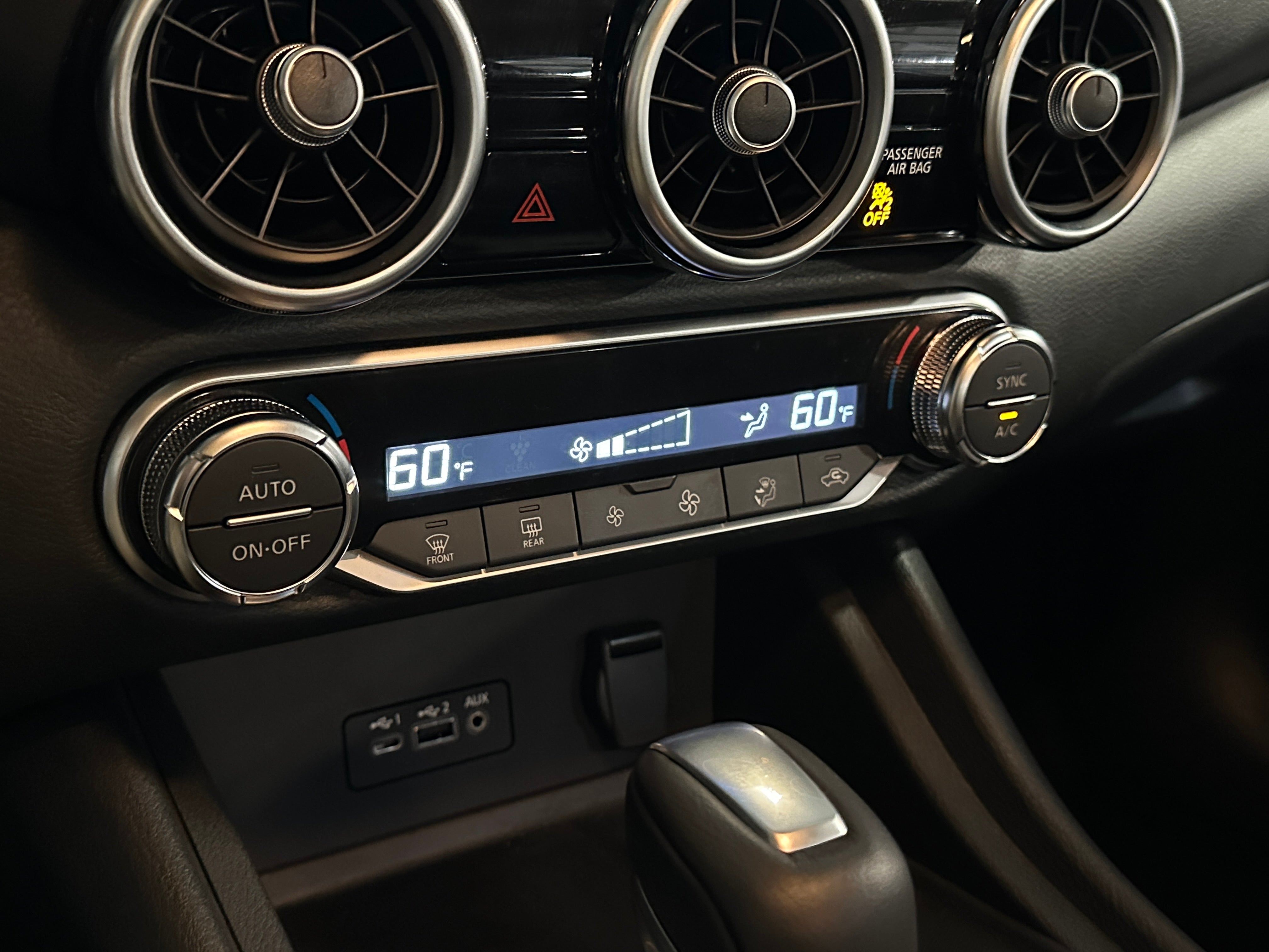2023 Nissan Sentra SR 4
