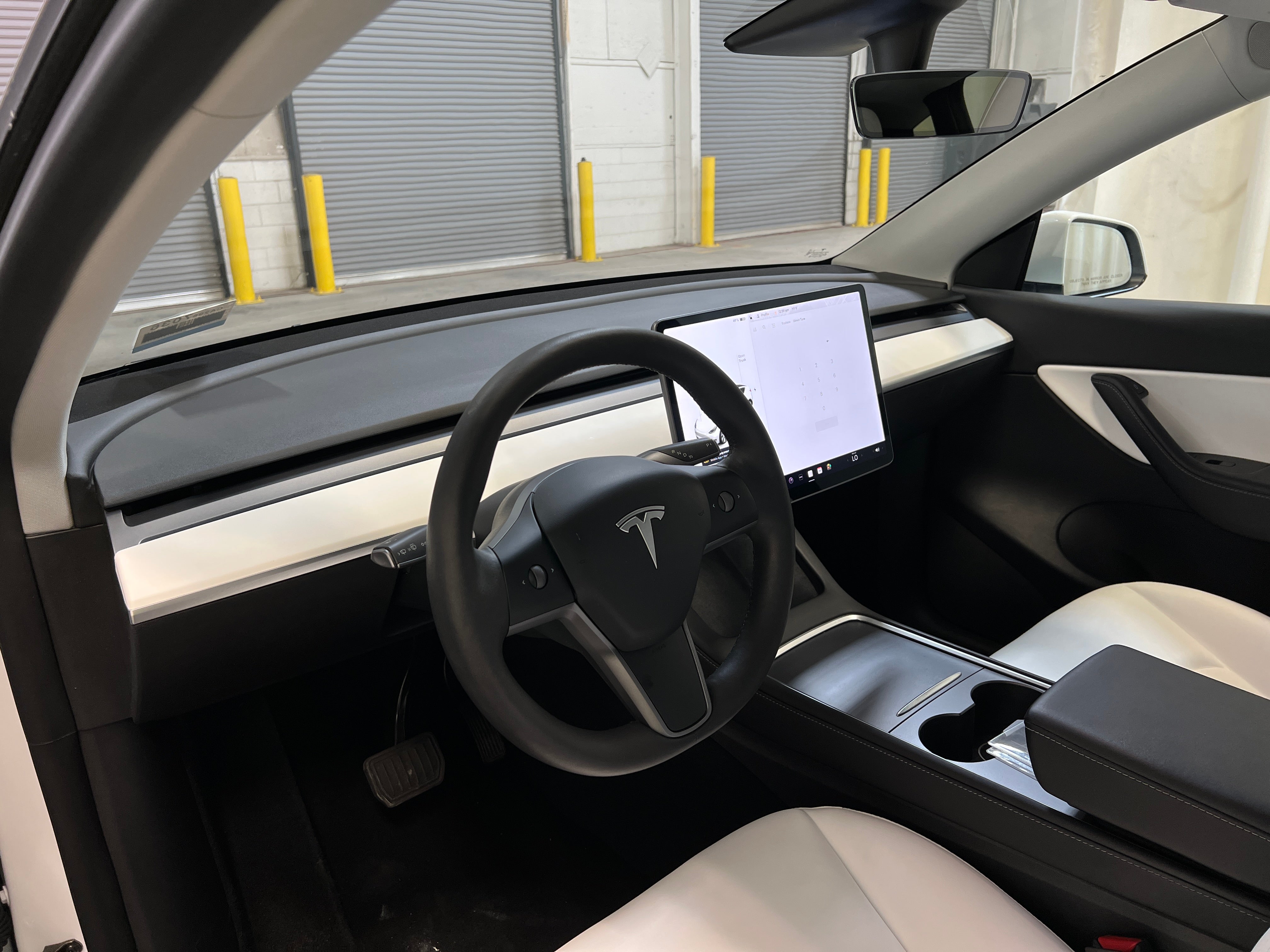 2022 Tesla Model Y Long Range 2