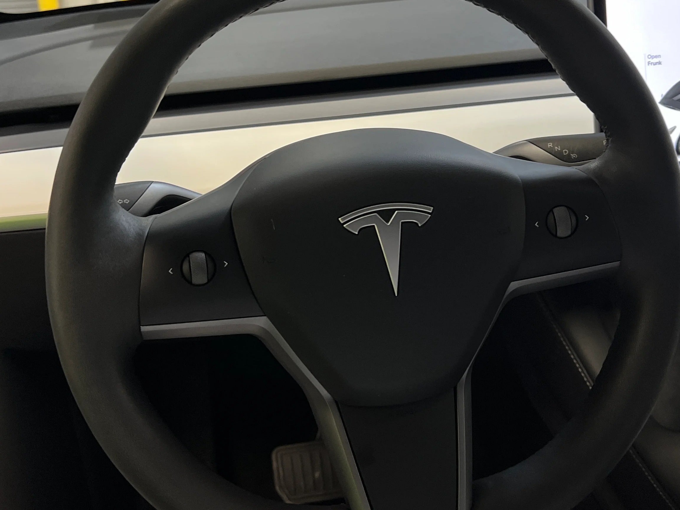 2022 Tesla Model Y Long Range 4