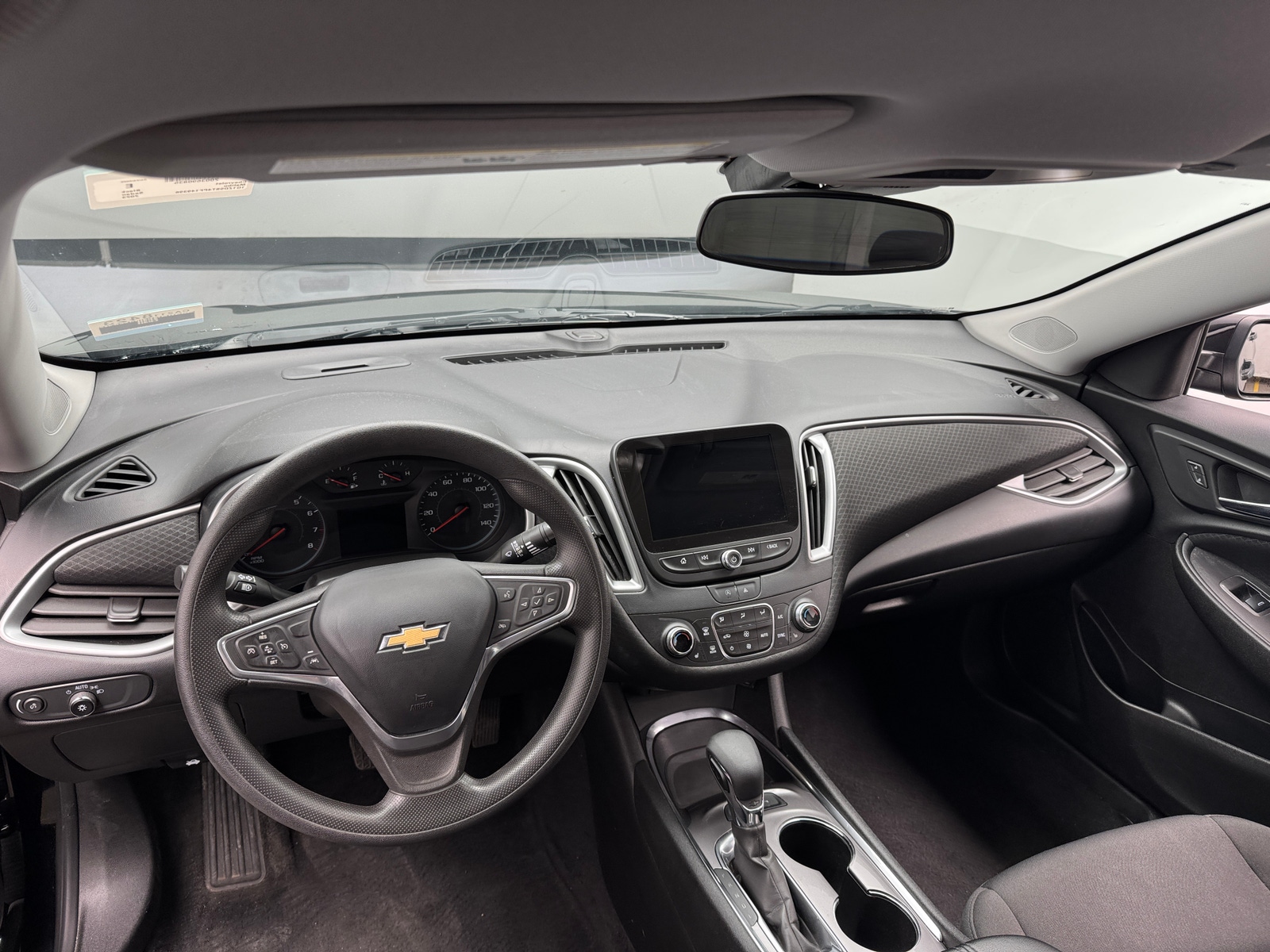 Thumbnail: 2023 Chevrolet Malibu - 3