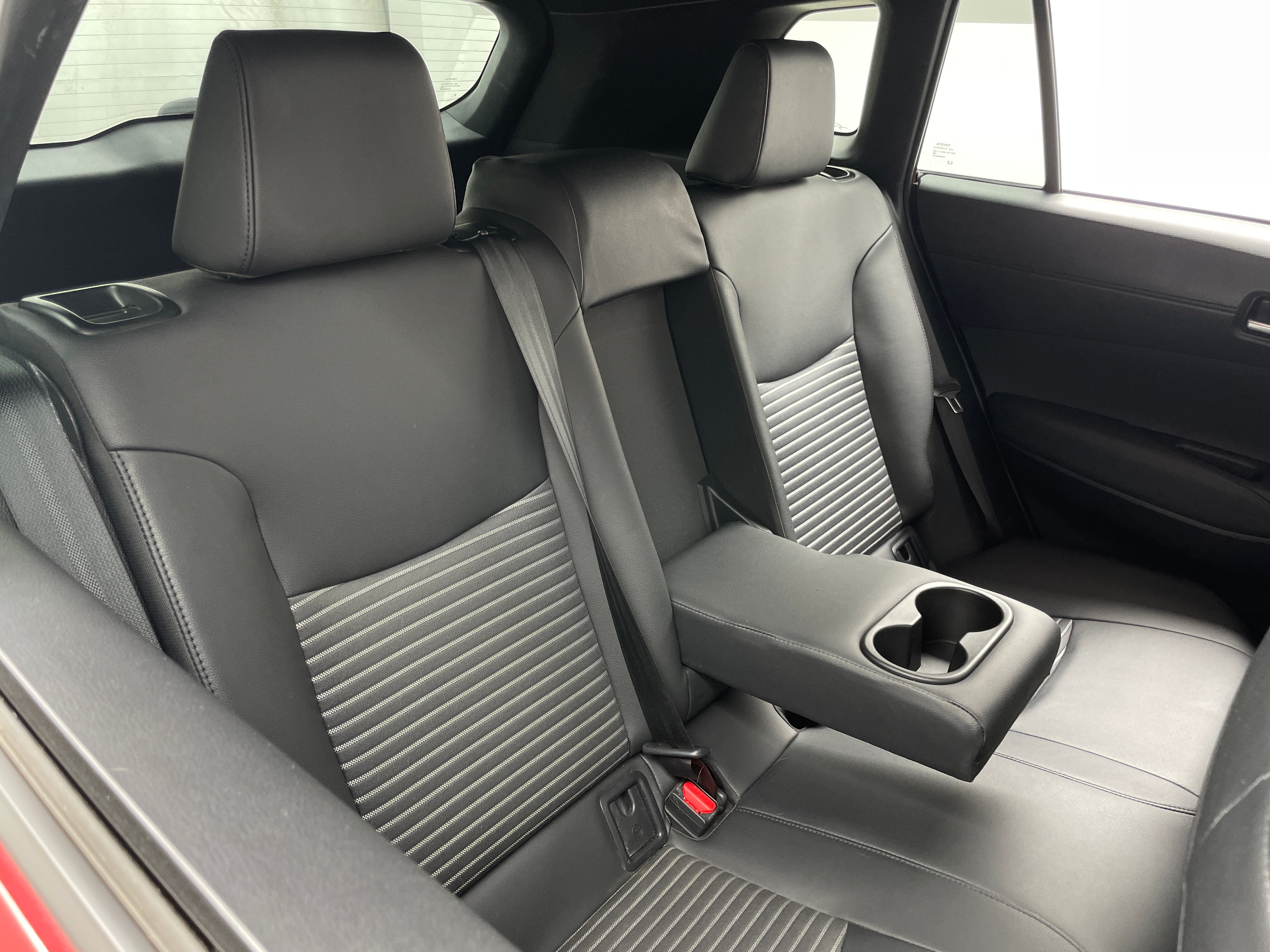 2023 Toyota Corolla Cross XSE 6