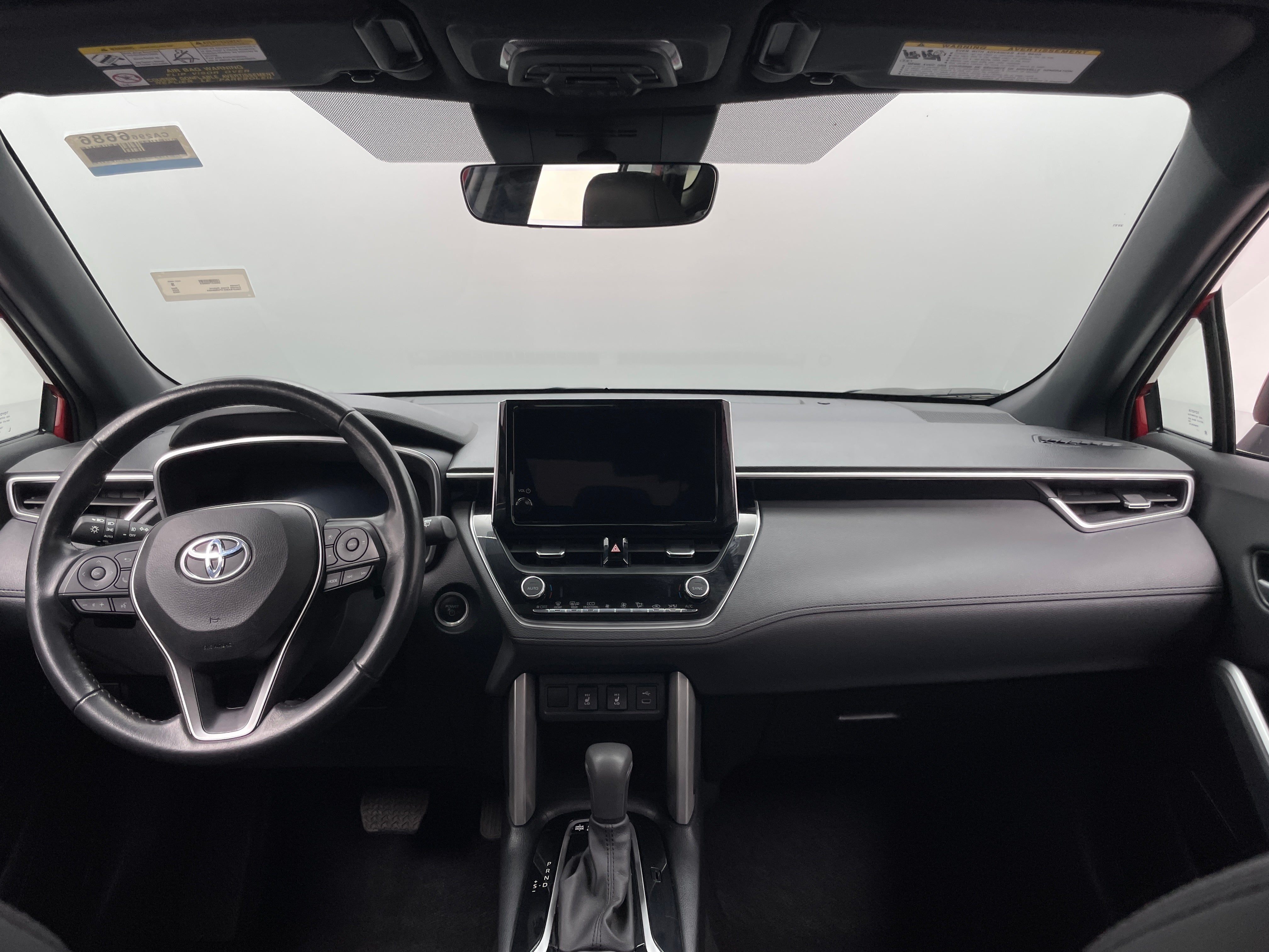 2023 Toyota Corolla Cross XSE 3