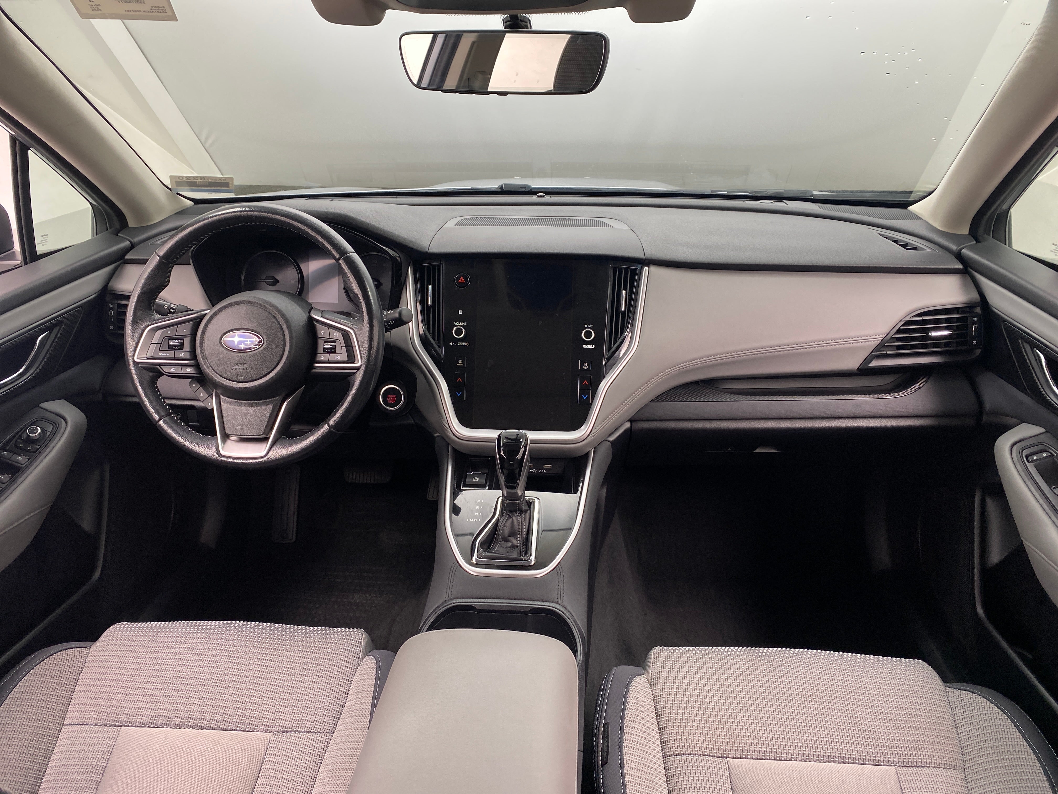 2020 Subaru Outback Premium 3