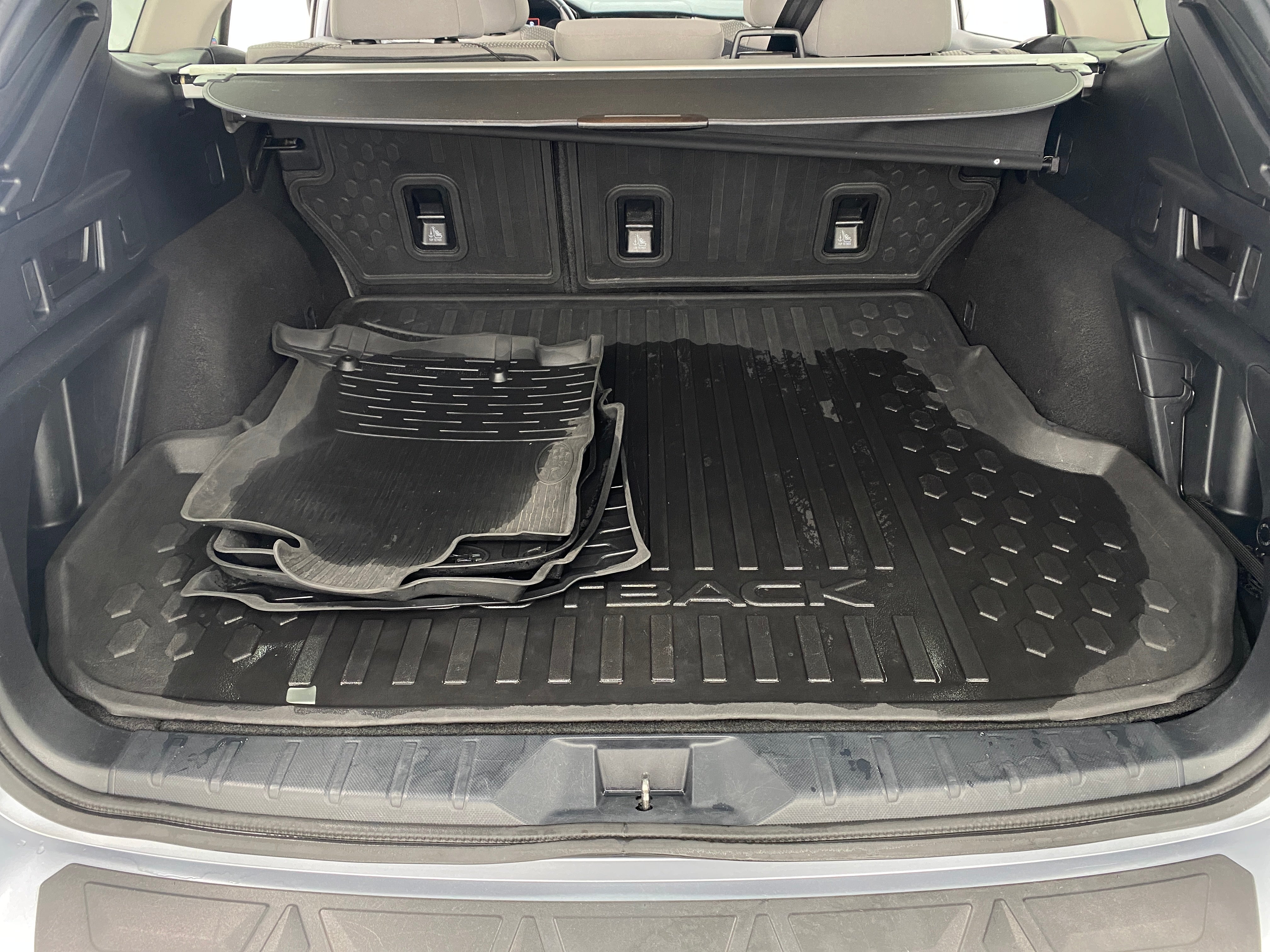 2020 Subaru Outback Premium 7