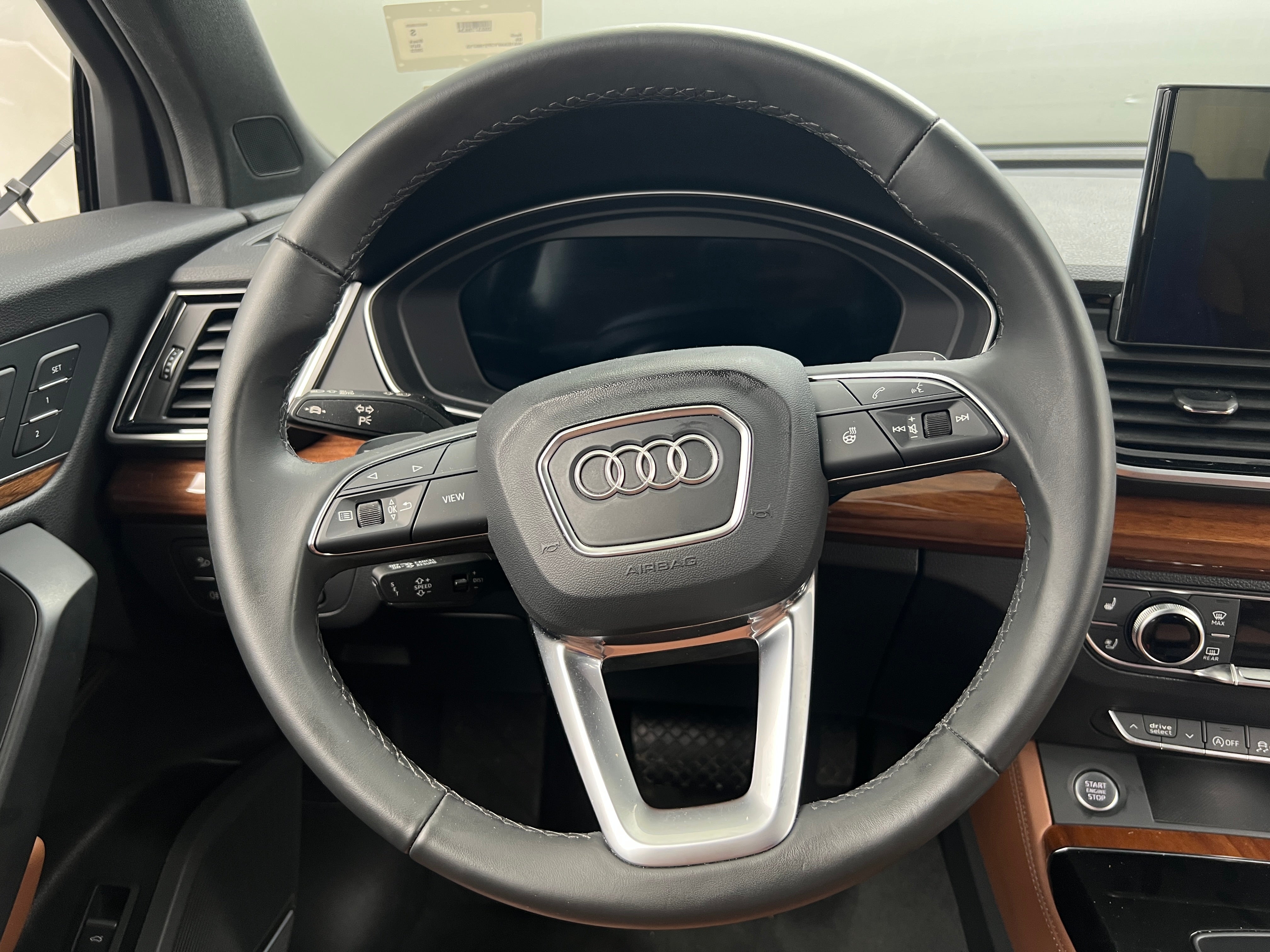 2023 Audi Q5 e Premium Plus 4