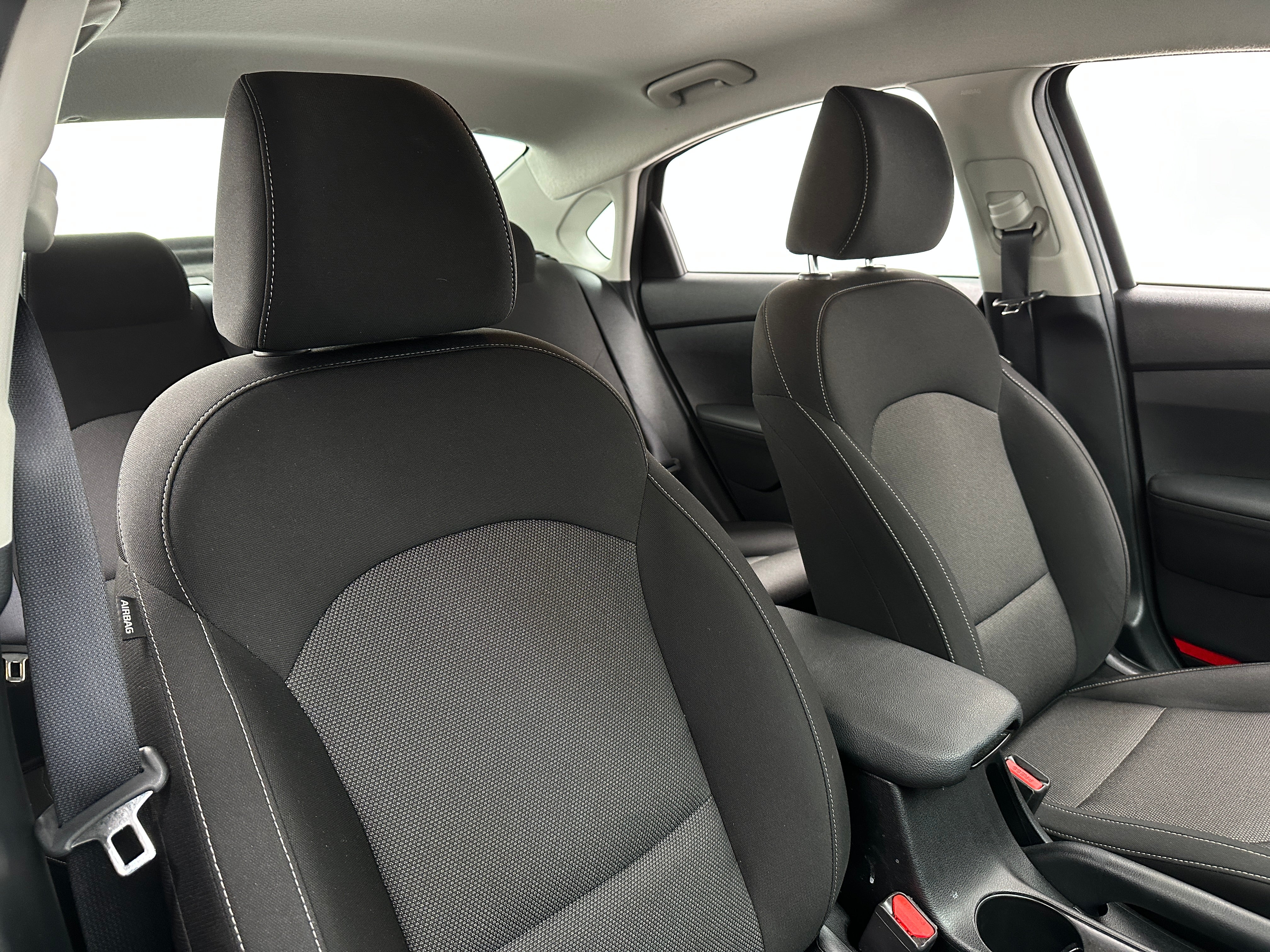 2024 Kia Forte LXS 2
