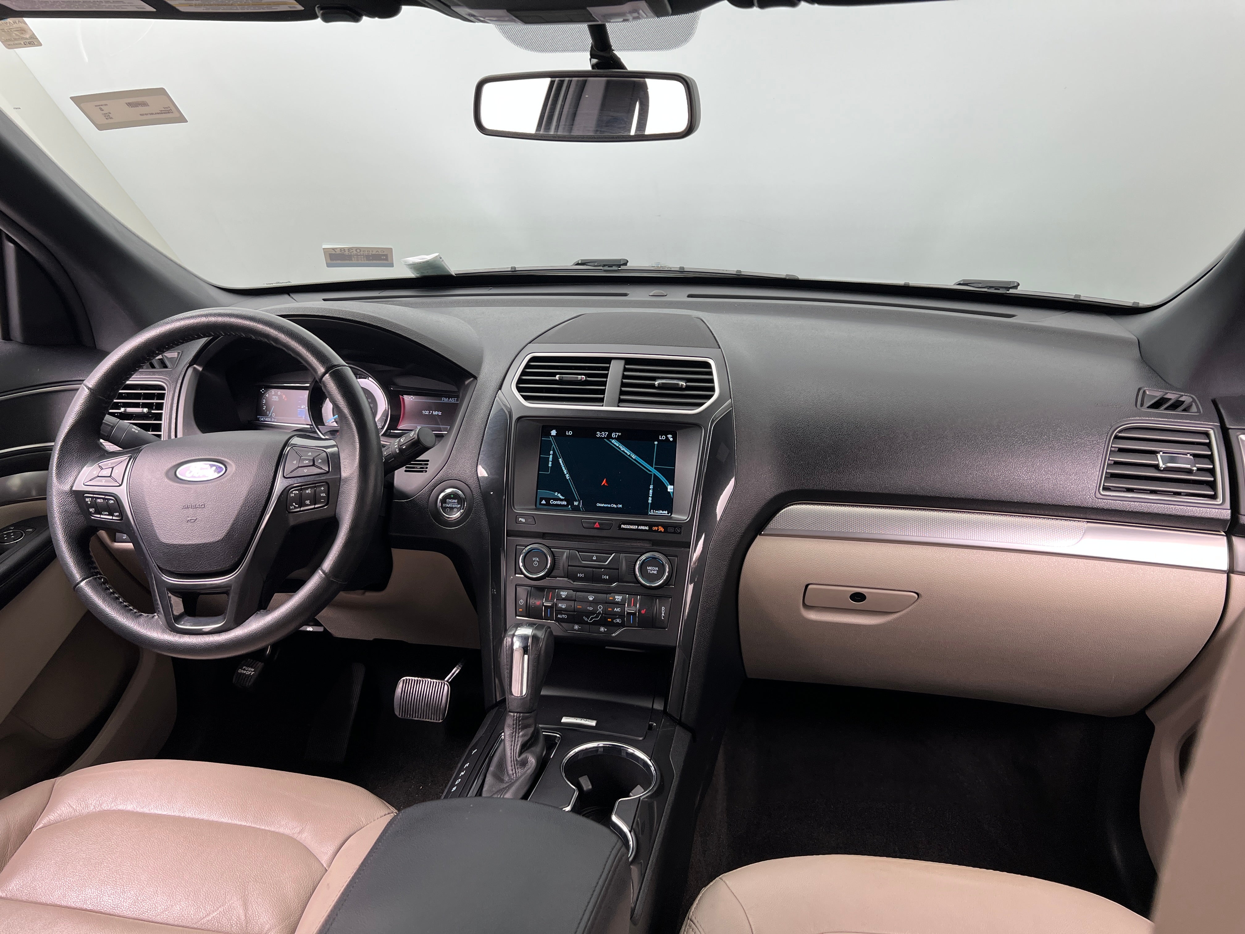 2018 Ford Explorer XLT 3
