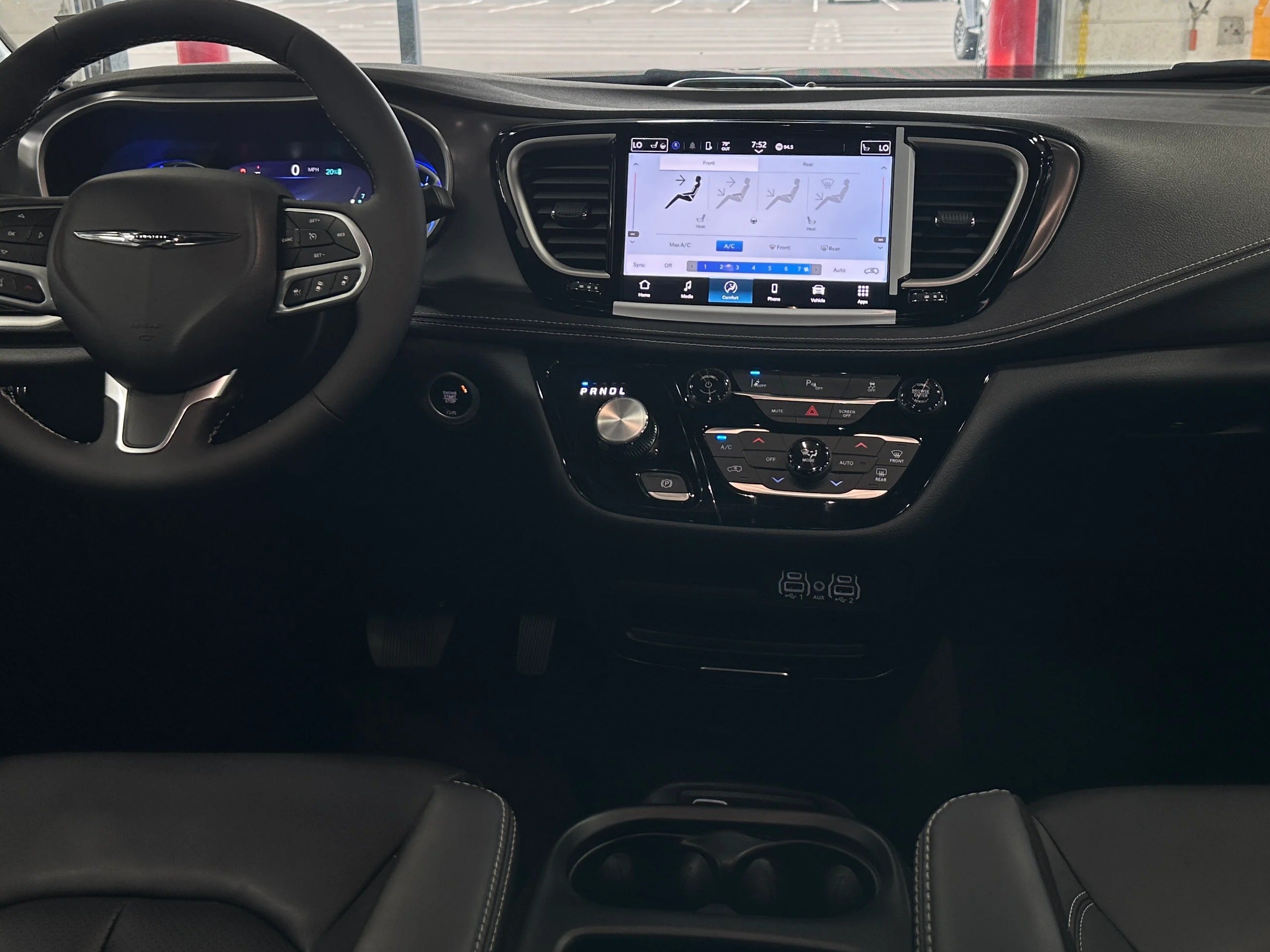 2025 Chrysler Pacifica Hybrid Select 2
