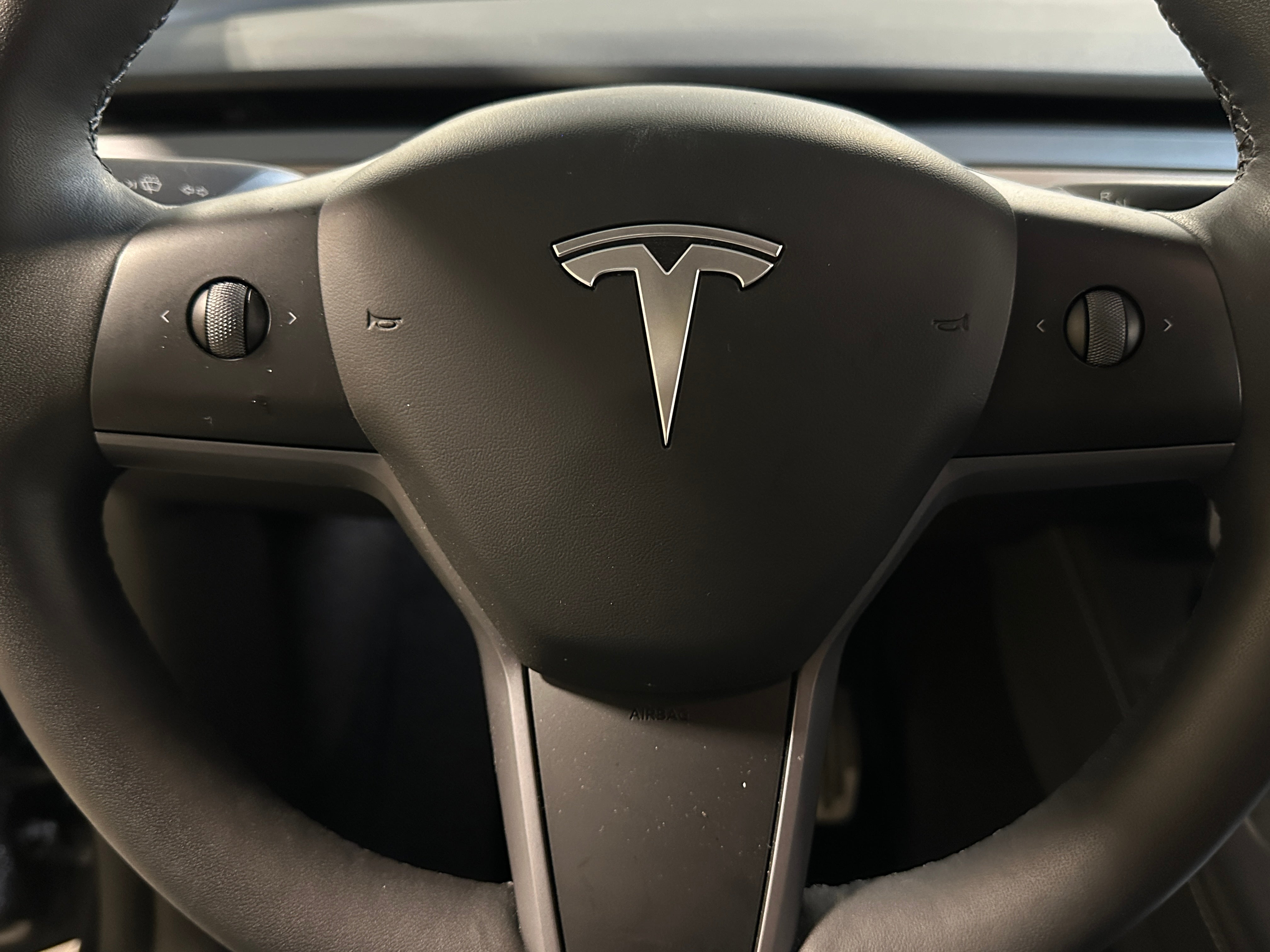 2024 Tesla Model Y Long Range 4
